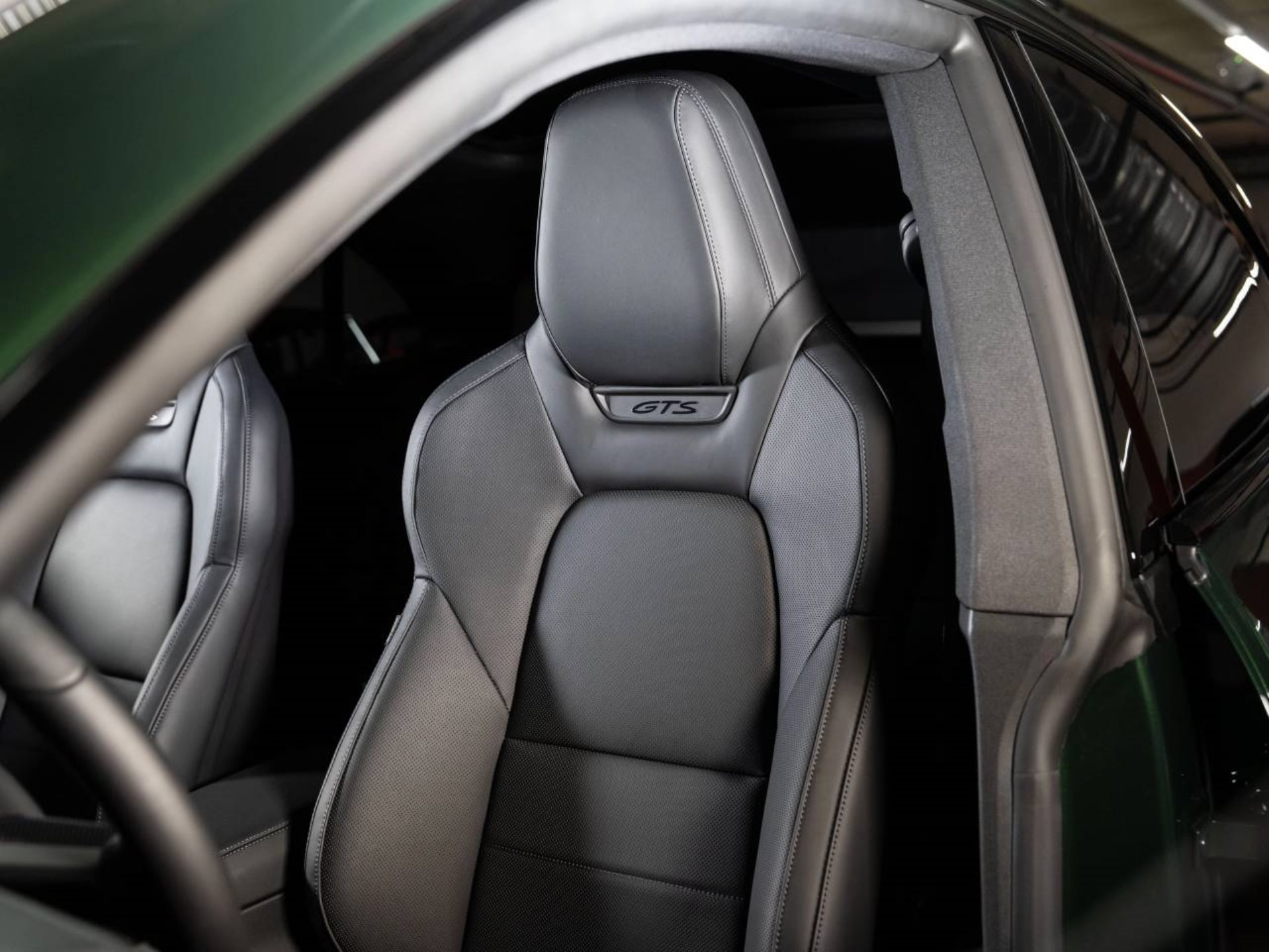 PORSCHE Macan GTS-image-15