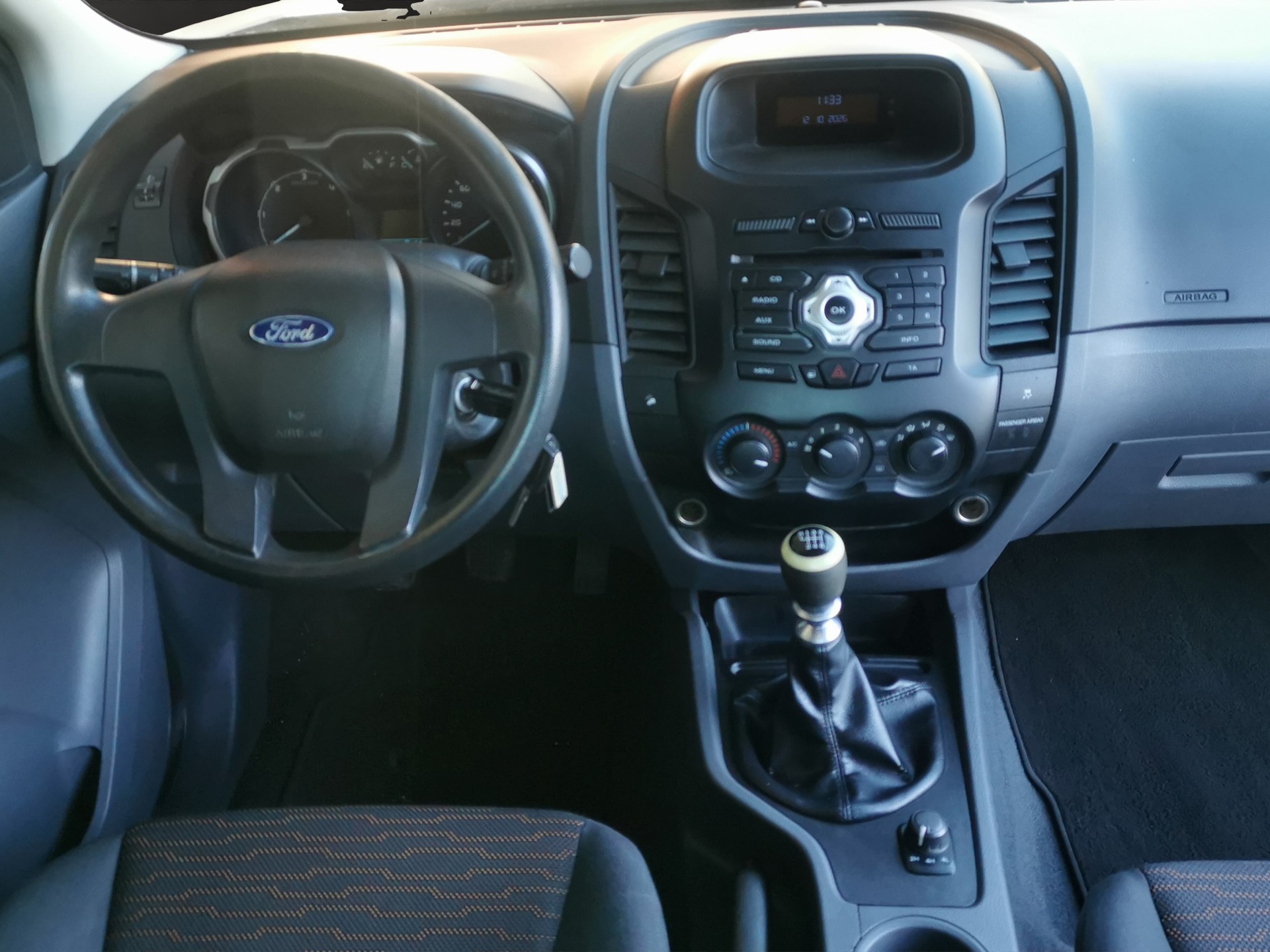 FORD Ranger XL 2.2 TDCi 4x4-image-16
