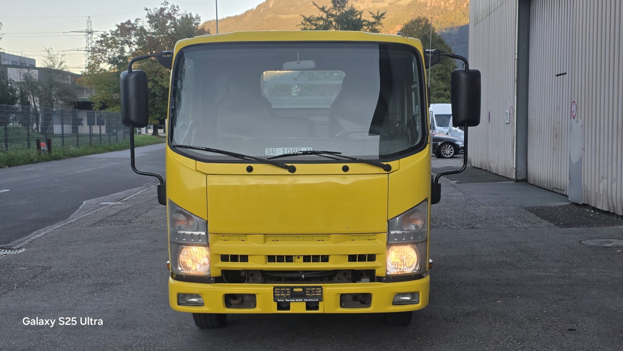Car photo