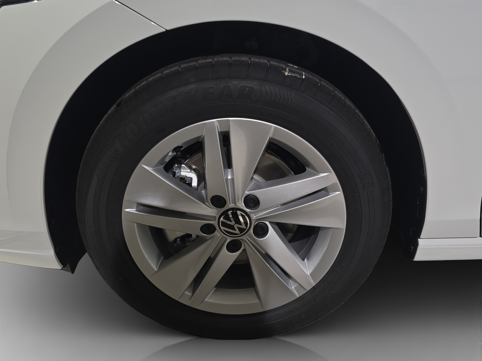 VW Golf 1.5 e TSI mHEV Value DSG-image-15