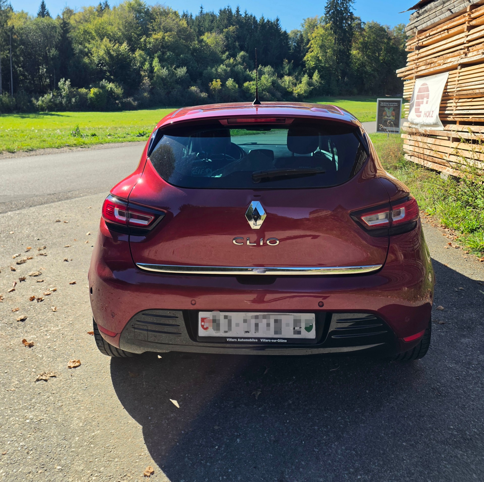 RENAULT Clio 1.2 16V T Swiss Edition EDC-image-4