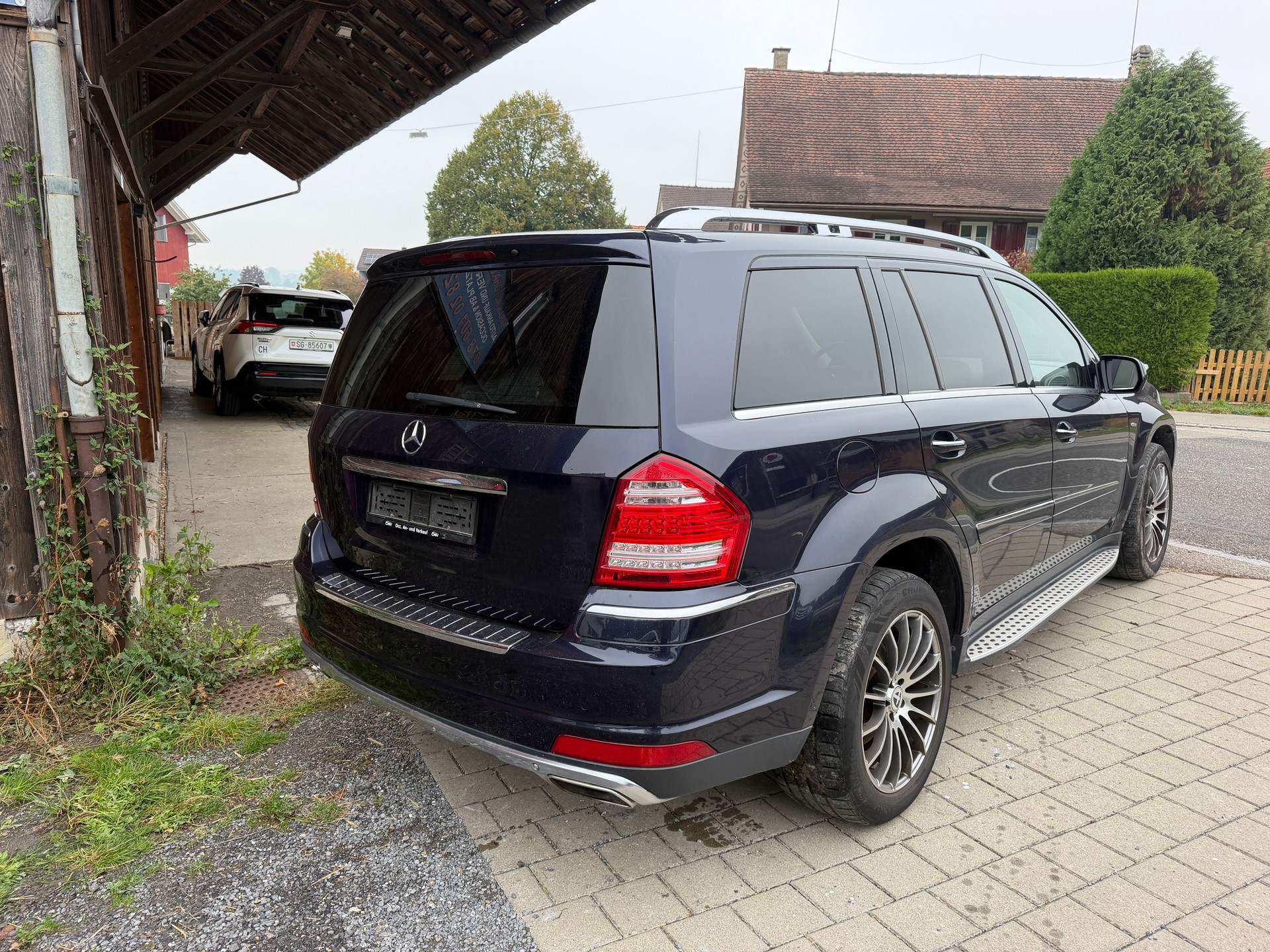 MERCEDES-BENZ GL 350 CDI BlueEfficiency 4Matic 7G-Tronic-image-6
