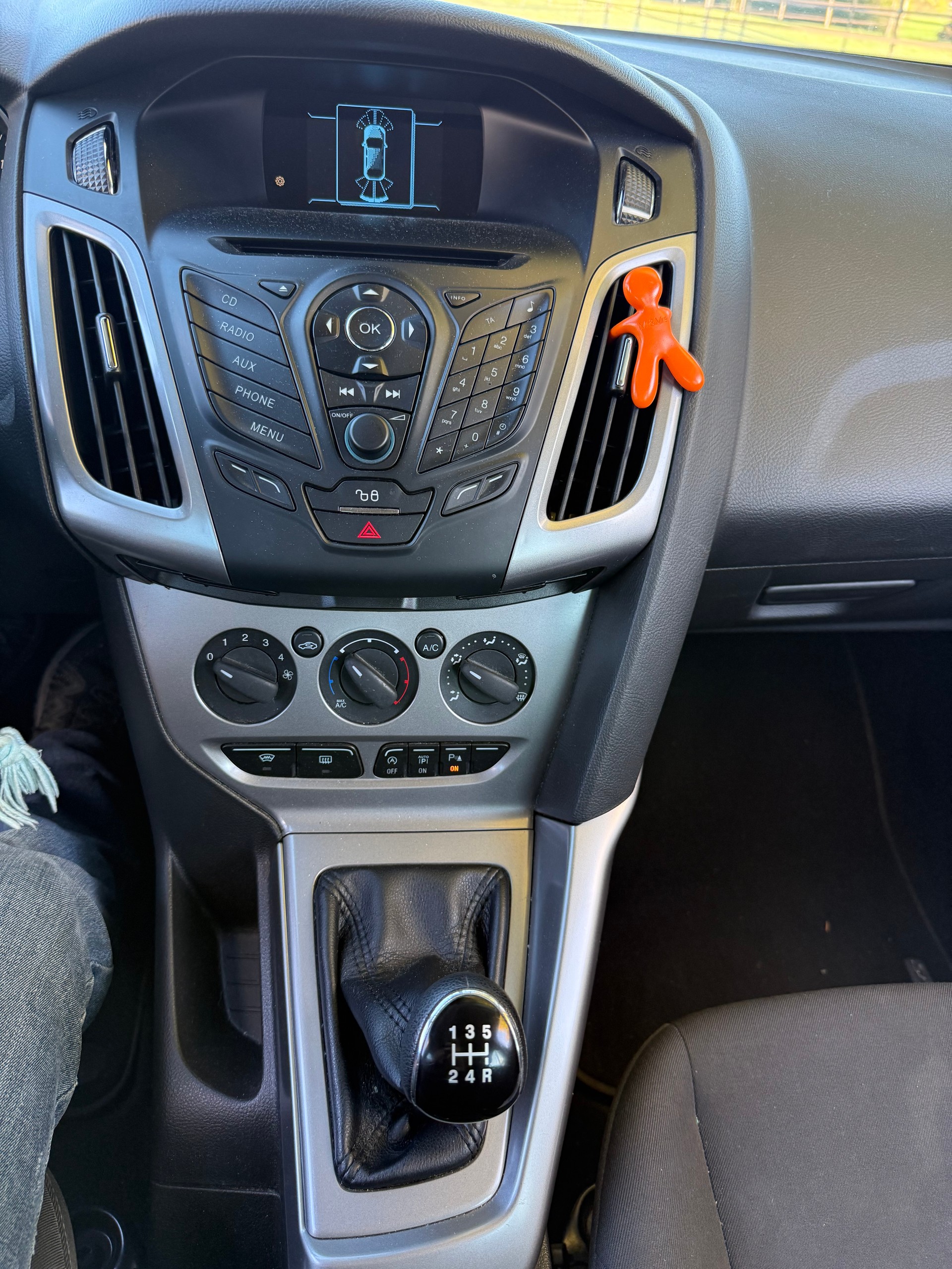 FORD Focus 1.0 SCTi Trend-image-12