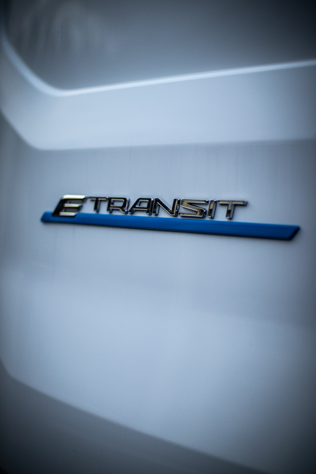 FORD E-Transit Van 350 L3H2 67kWh Trend-image-5