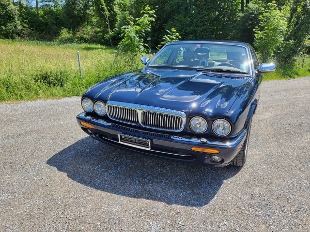 DAIMLER V8 4.0 S/C-image-1