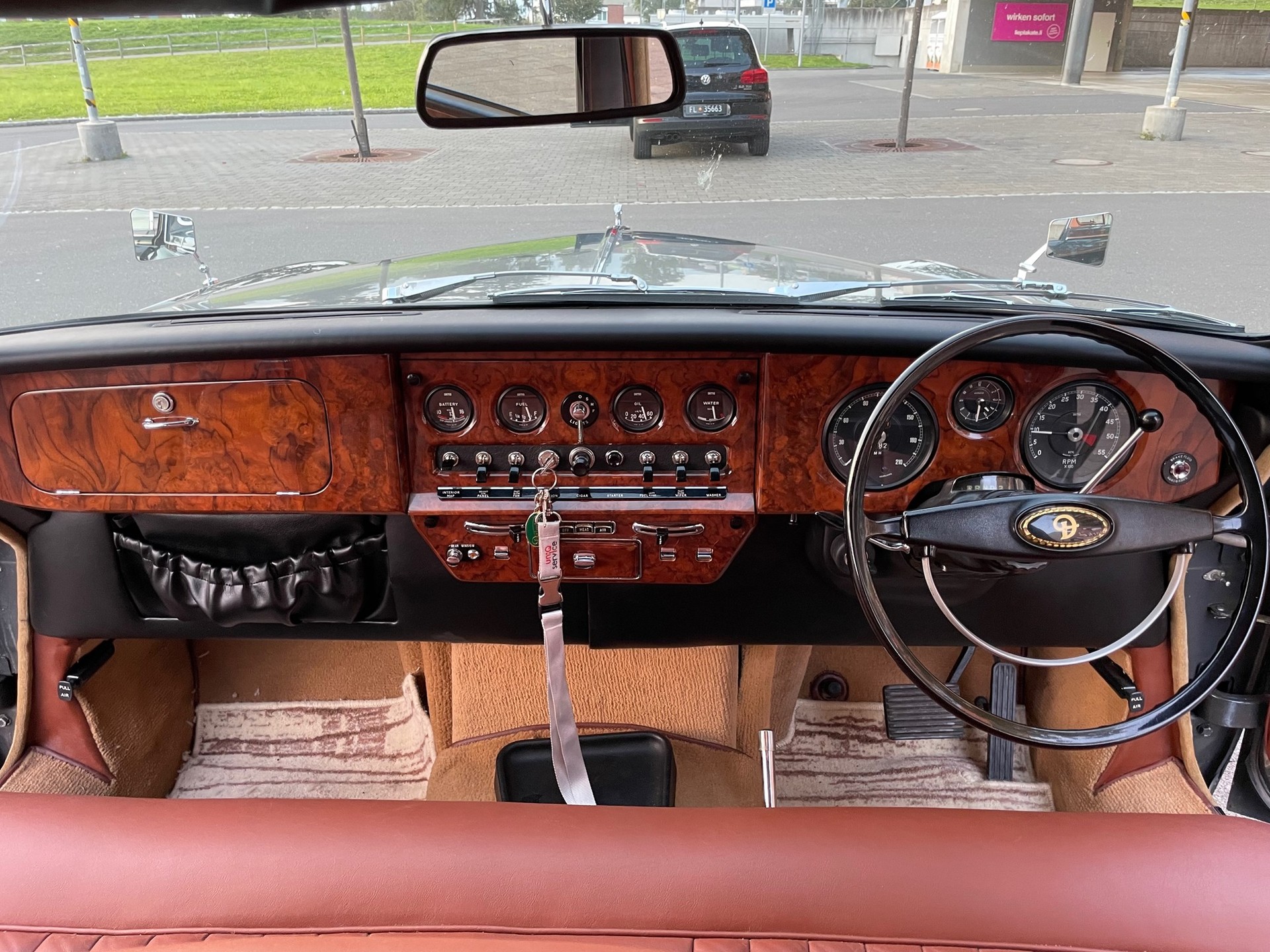 DAIMLER DS420 Limousine-image-8