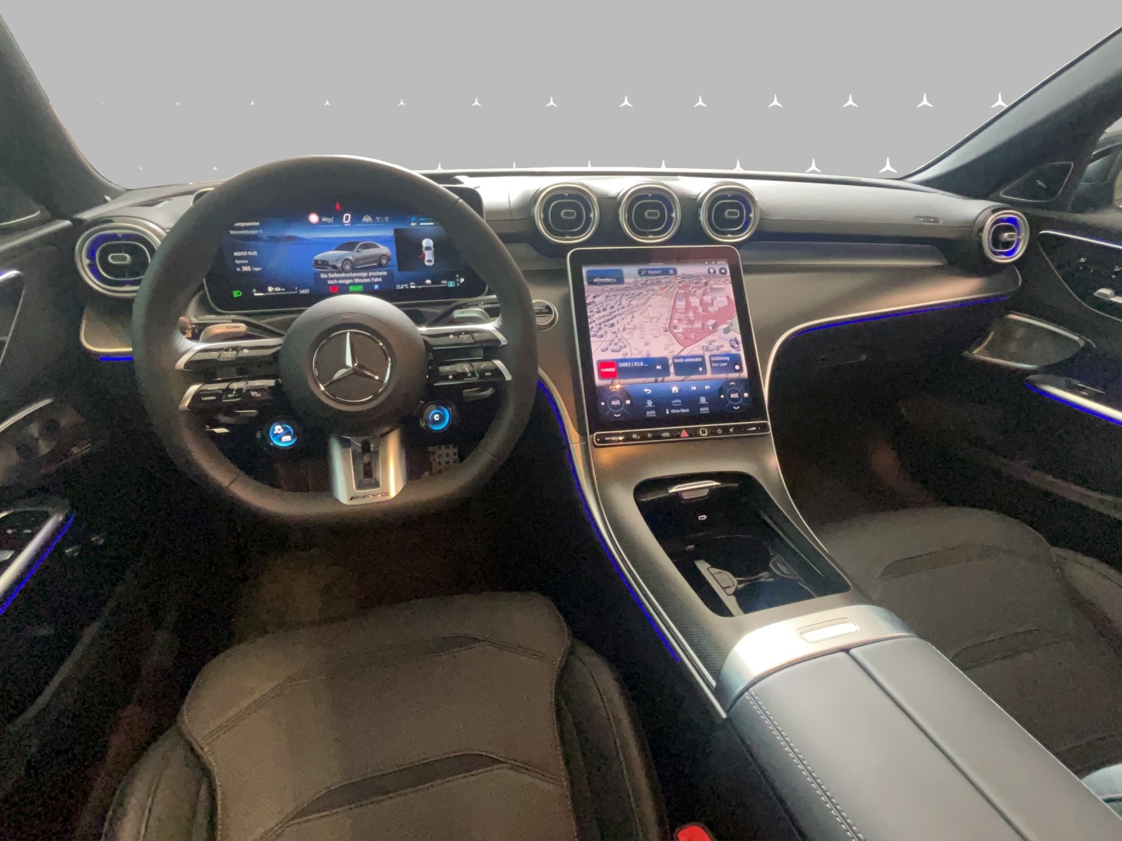 MERCEDES-BENZ C 63 S AMG E Performance 4 Matic-image-11