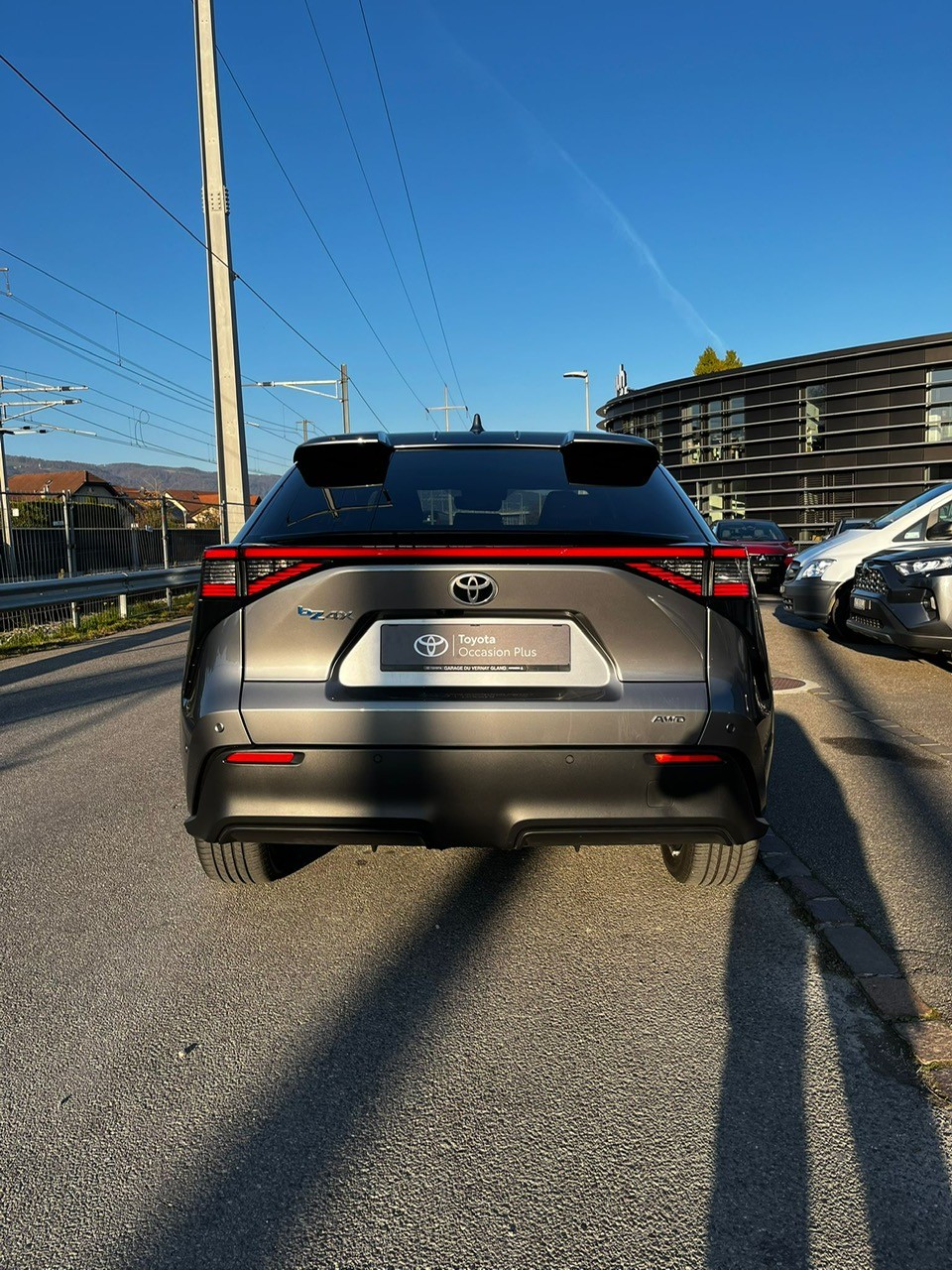 TOYOTA bZ4X Premium 71,4 kWh 4WD-image-6