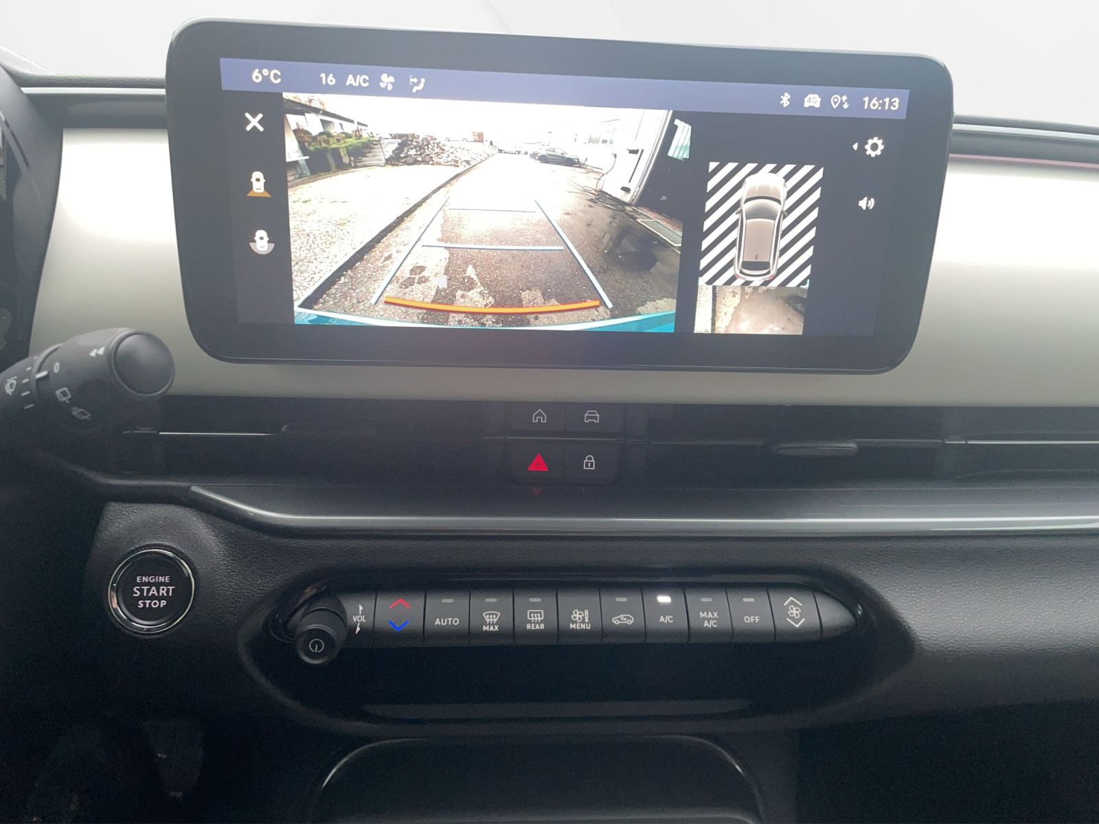 FIAT 600 1.2 Hybrid La Prima-image-13