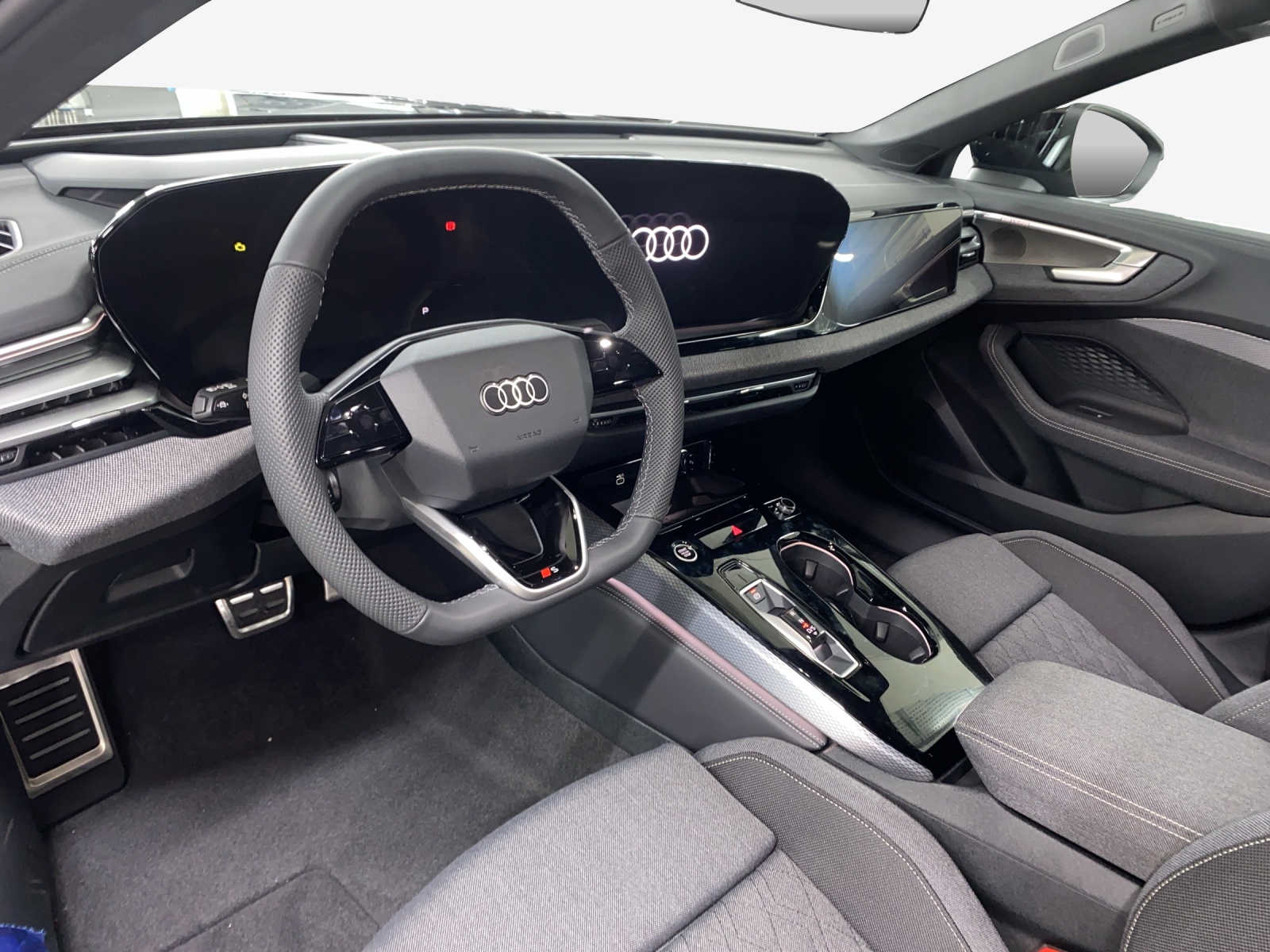 AUDI A5 Limousine TDI quattro 150 kW Attraction S tronic-image-14