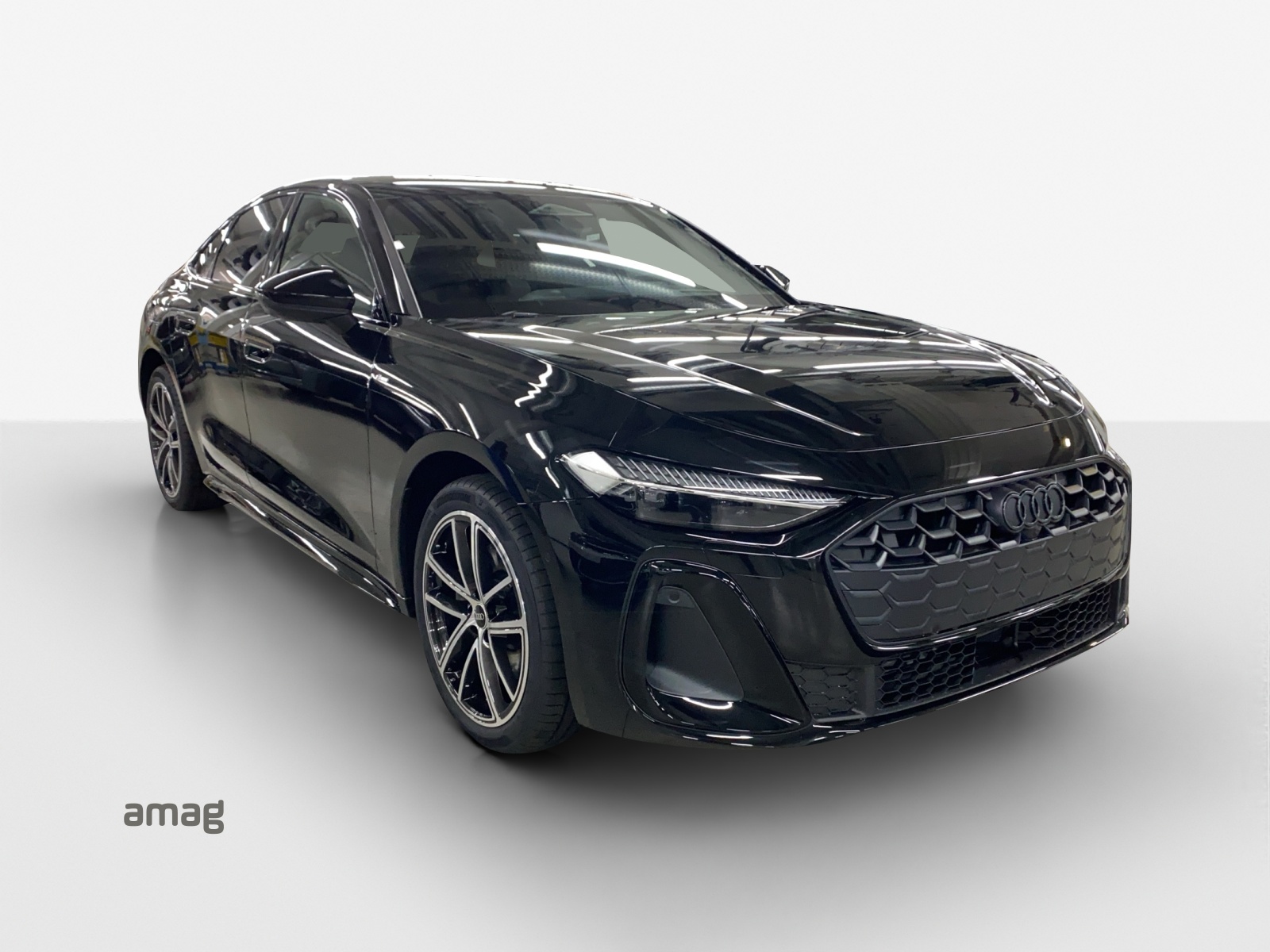 AUDI A5 Limousine TDI quattro 150 kW Attraction S tronic-image-5