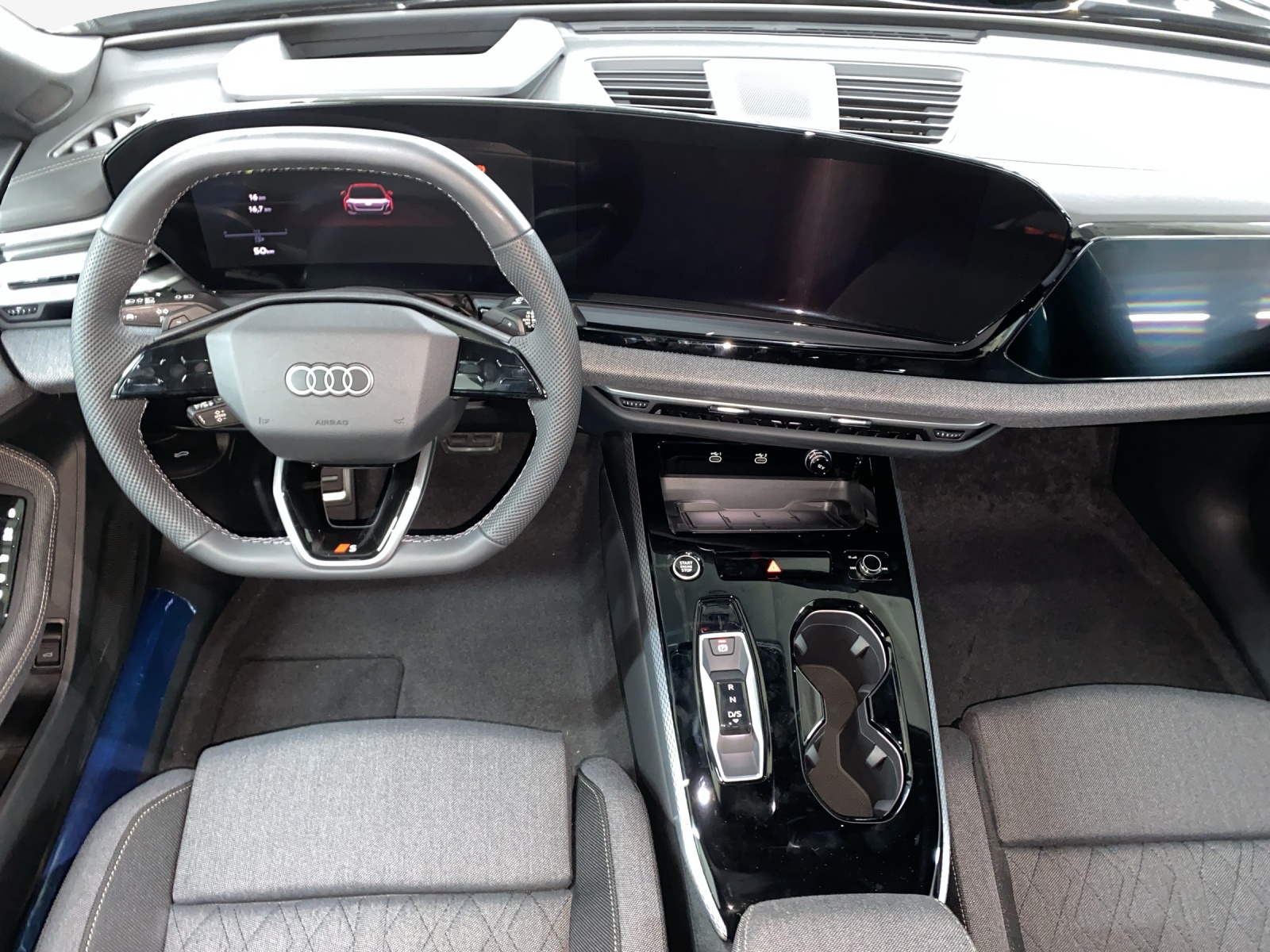 AUDI A5 Limousine TDI quattro 150 kW Attraction S tronic-image-8
