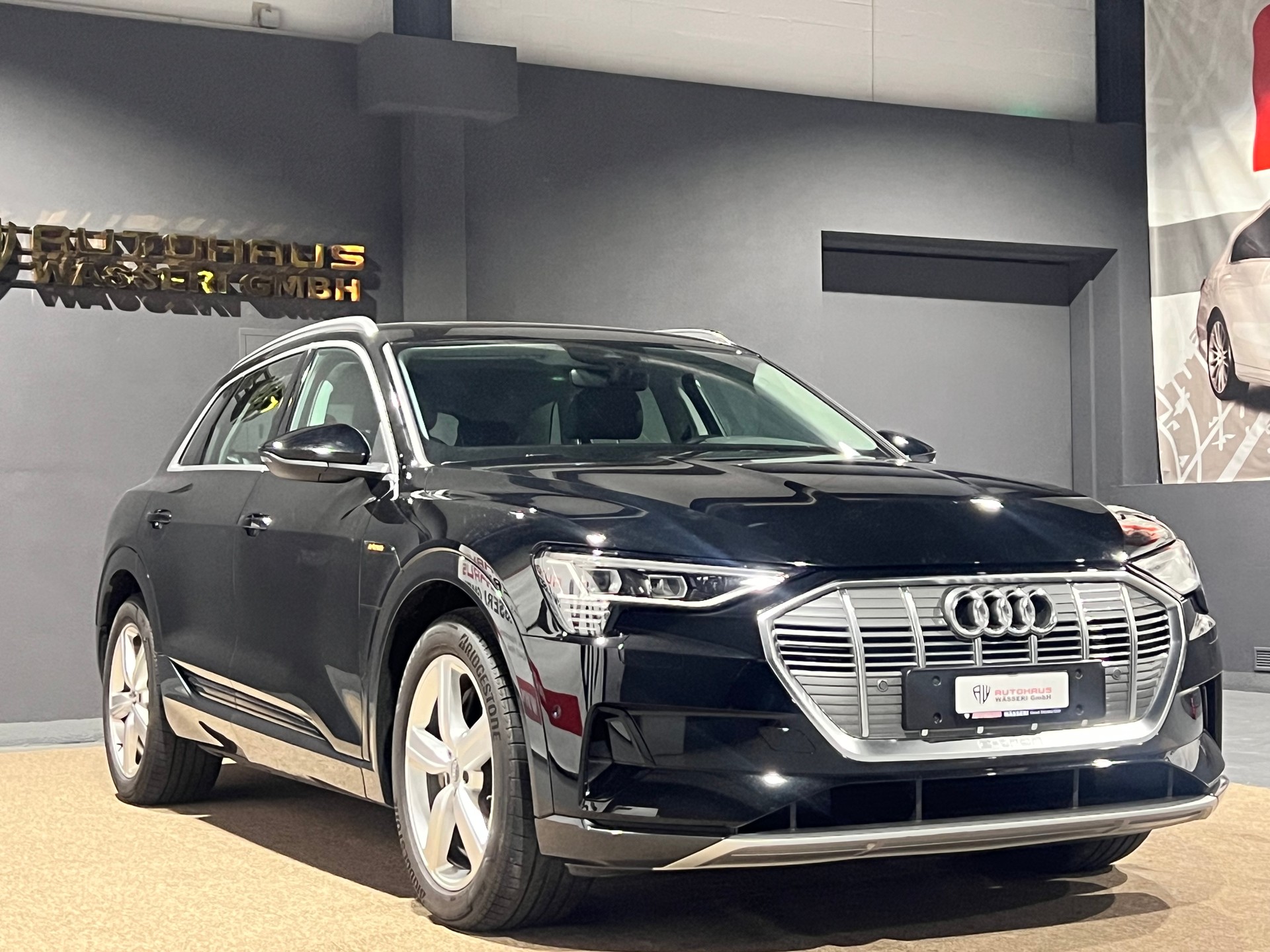 AUDI e-tron 50 Advanced quattro-image-0