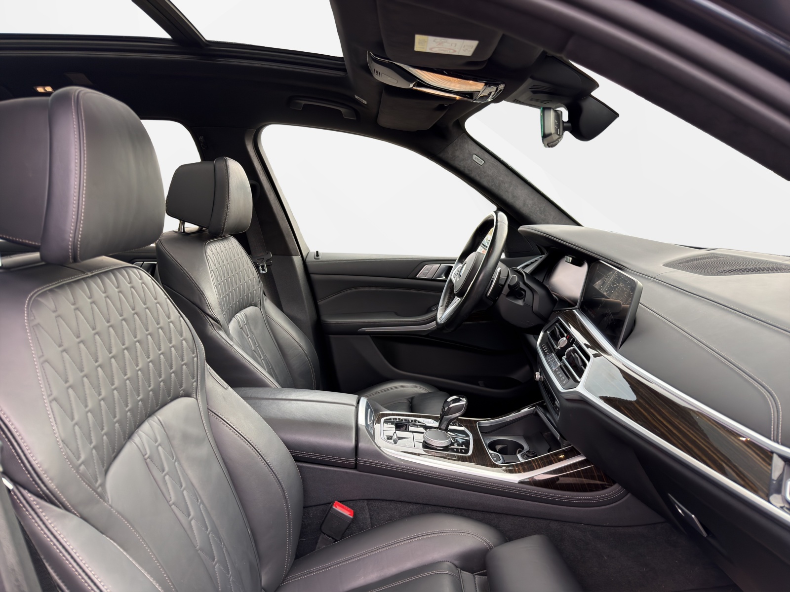 BMW X7 xDrive 48V 40i Steptronic-image-17