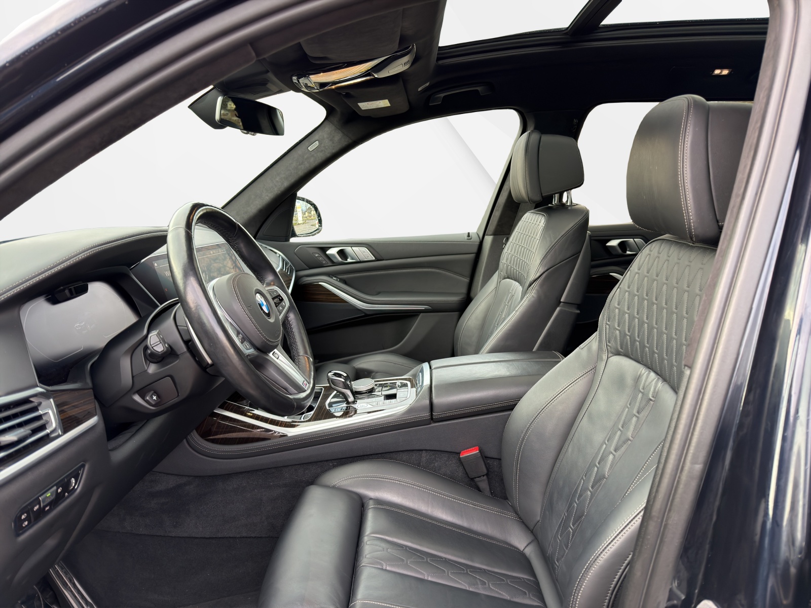 BMW X7 xDrive 48V 40i Steptronic-image-11