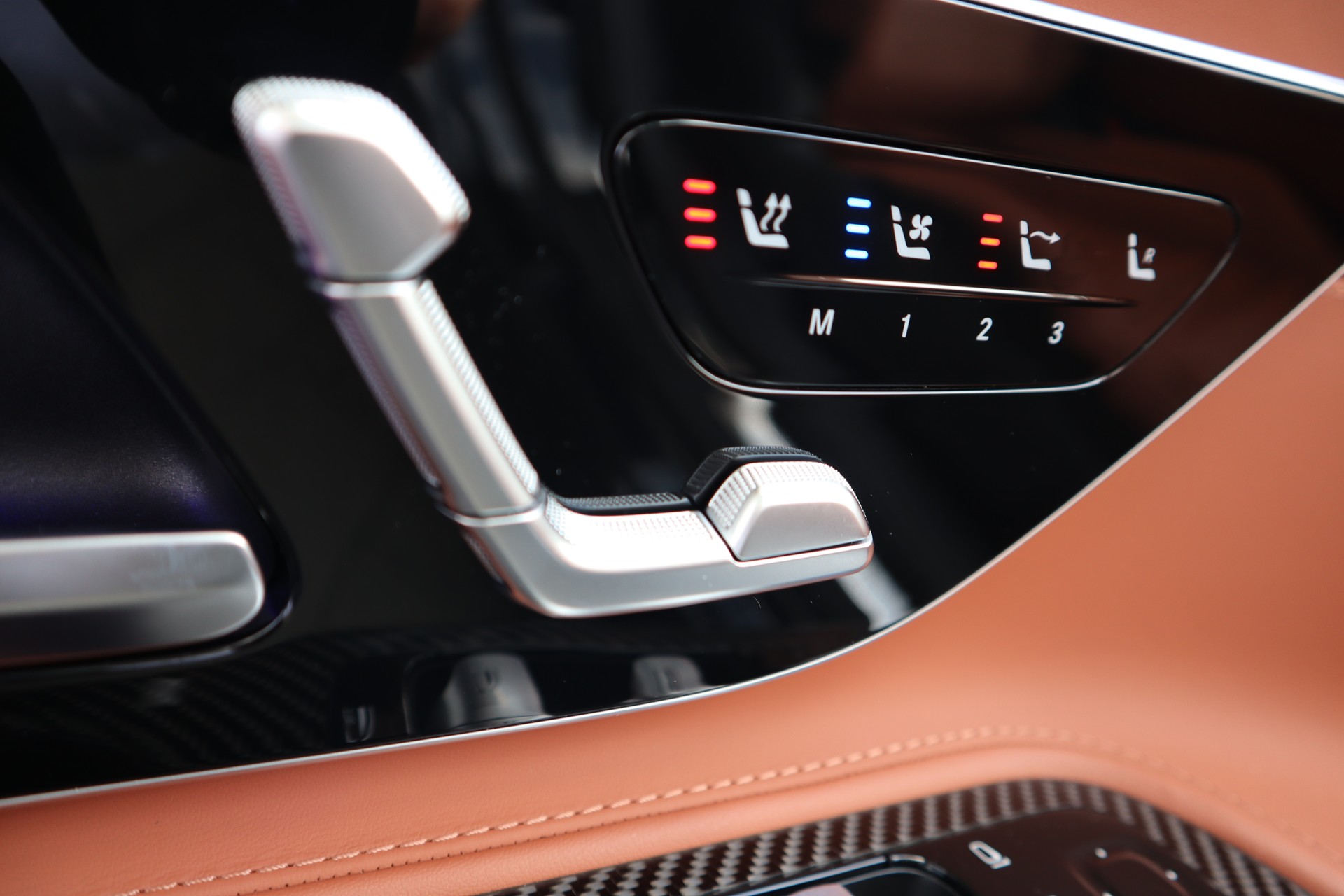 MERCEDES-BENZ AMG SL 63 4M Speedshift MCT-image-9