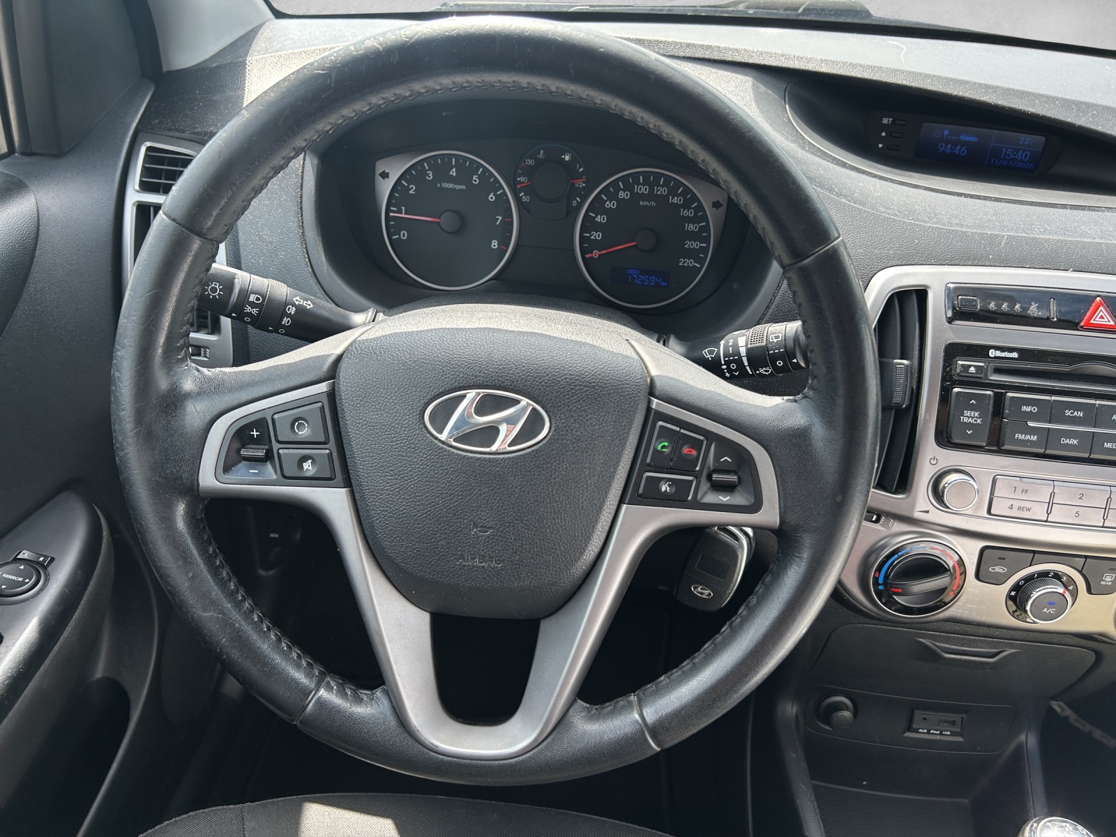 HYUNDAI i20 1.2 Comfort-image-16