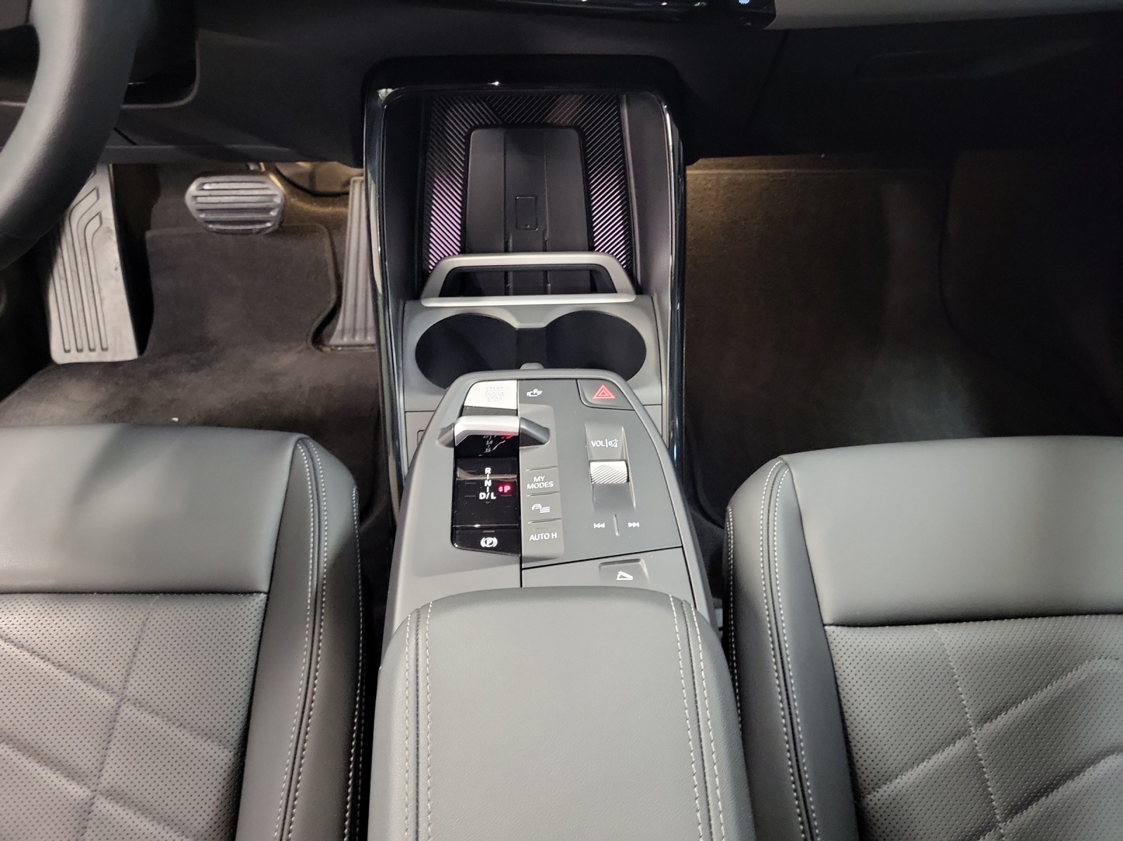 BMW X1 xDrive 25e-image-14