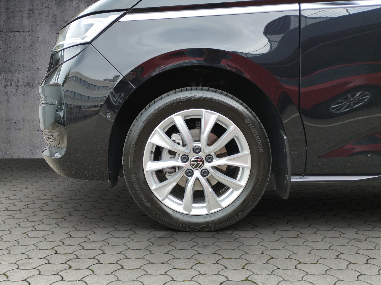 VW Multivan 2.0 TDI Style DSG Lang-image-13