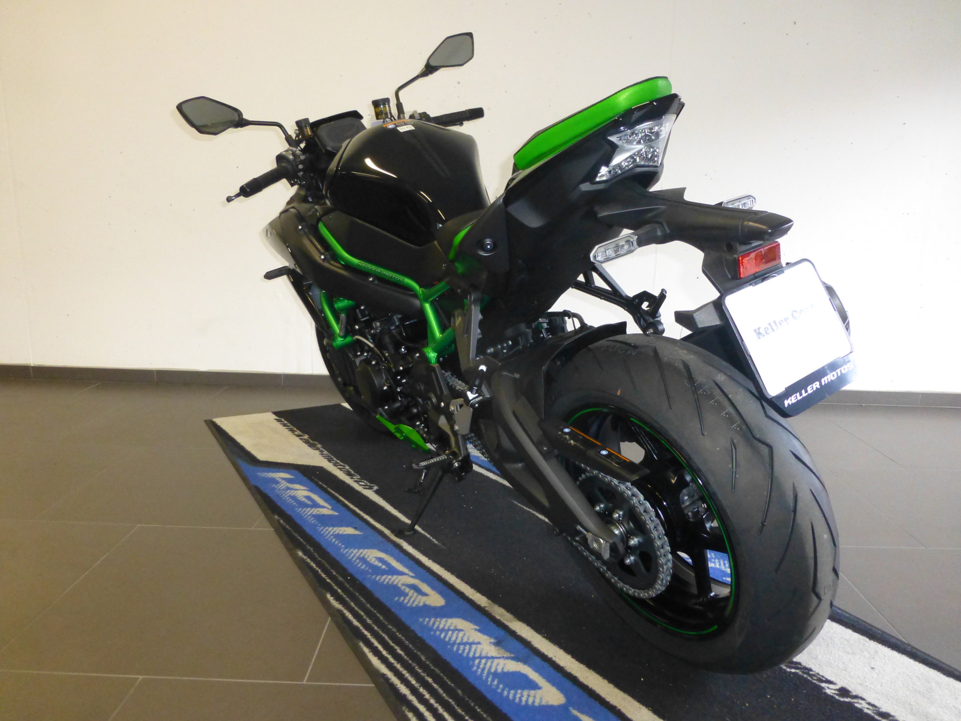 KAWASAKI Z H2 SE-showroom-element-3