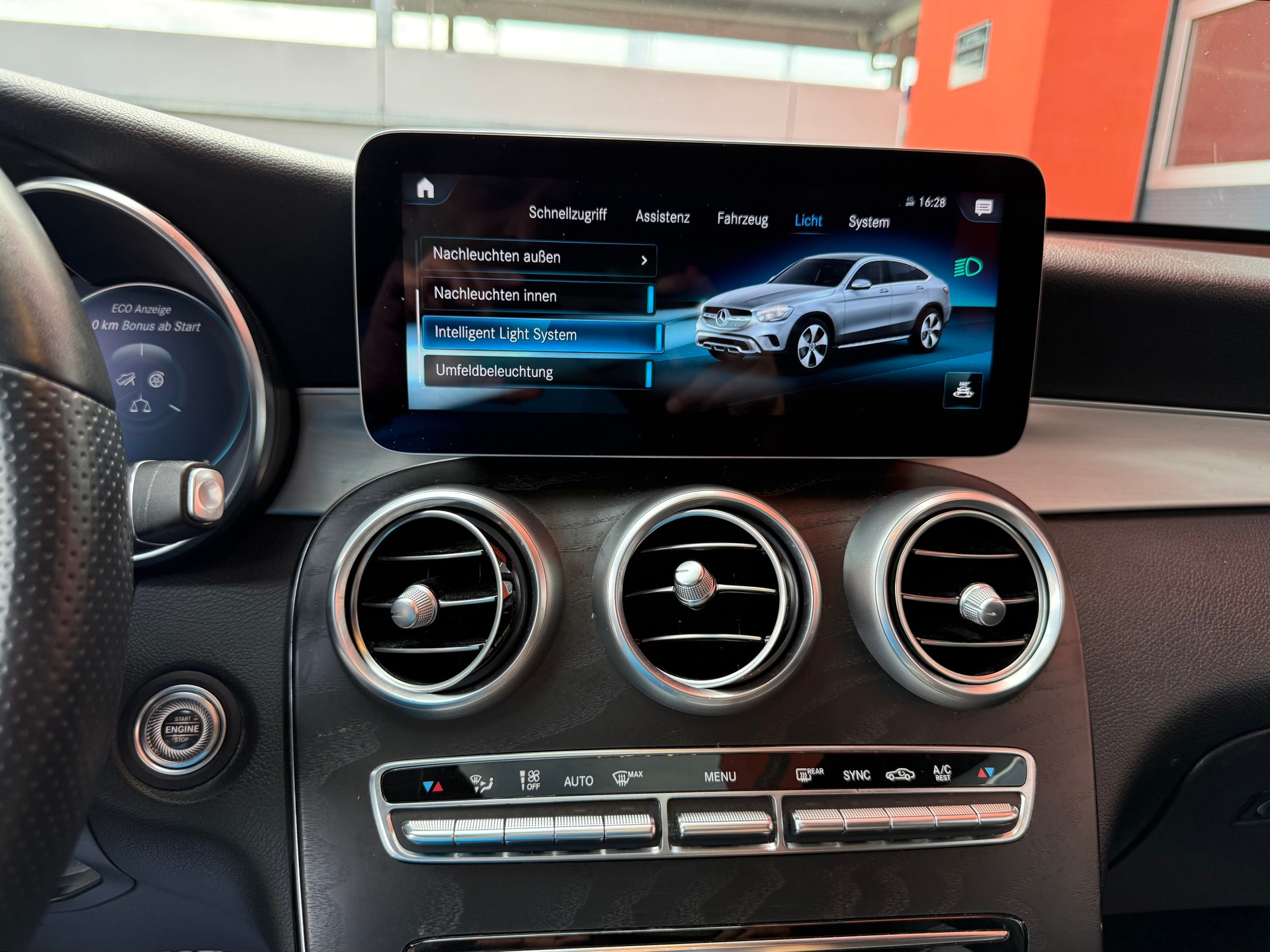 MERCEDES-BENZ GLC Coupé 300 d AMG Line 4Matic 9G-Tronic-image-8