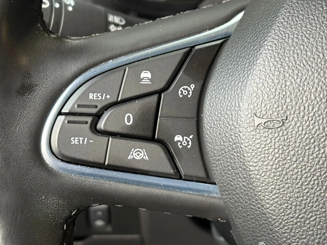 RENAULT Espace 1.8 TCe Intens EDC *CH-Fahrzeug* *7-Plätzer*-image-14