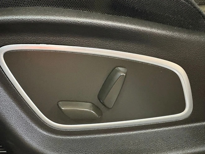 RENAULT Espace 1.8 TCe Intens EDC *CH-Fahrzeug* *7-Plätzer*-image-18