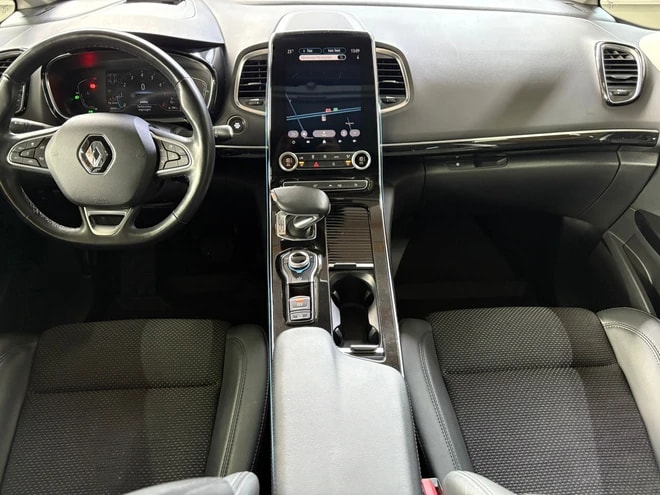RENAULT Espace 1.8 TCe Intens EDC *CH-Fahrzeug* *7-Plätzer*-image-12