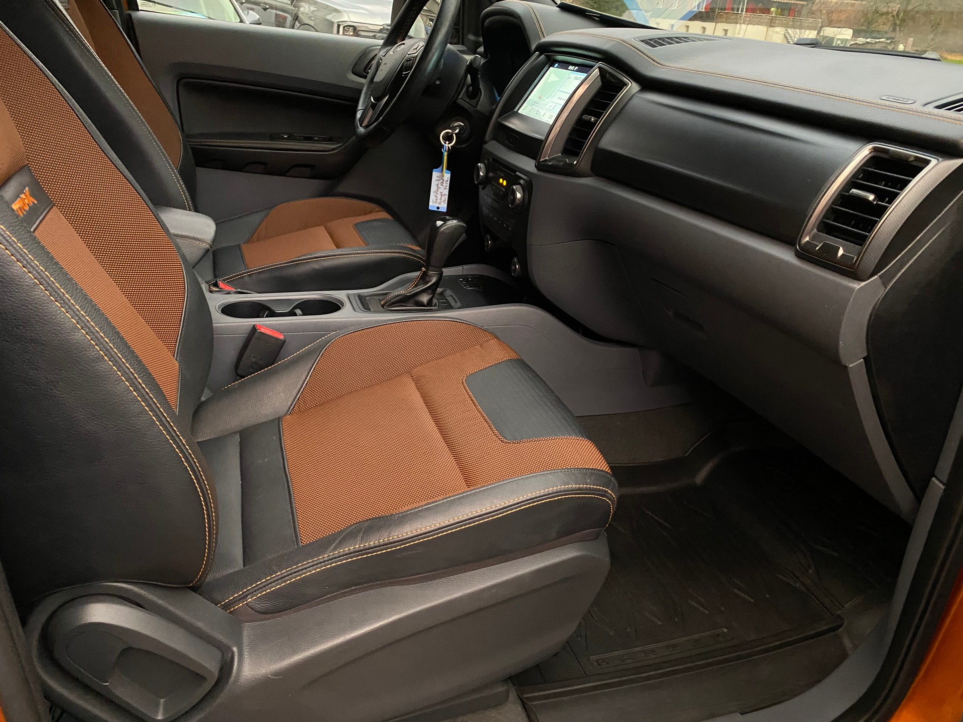 FORD Ranger Wildtrak 3.2 TDCi 4x4 A-image-6