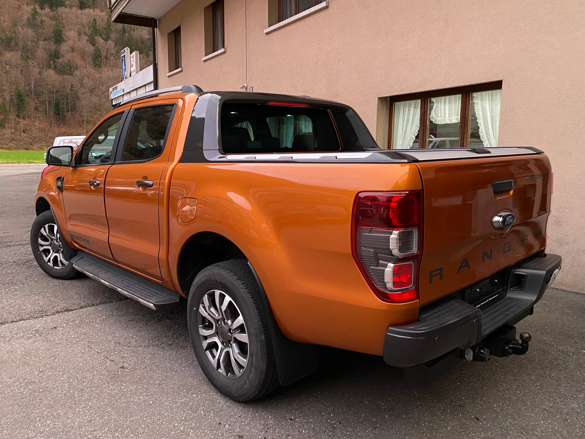 FORD Ranger Wildtrak 3.2 TDCi 4x4 A-image-11