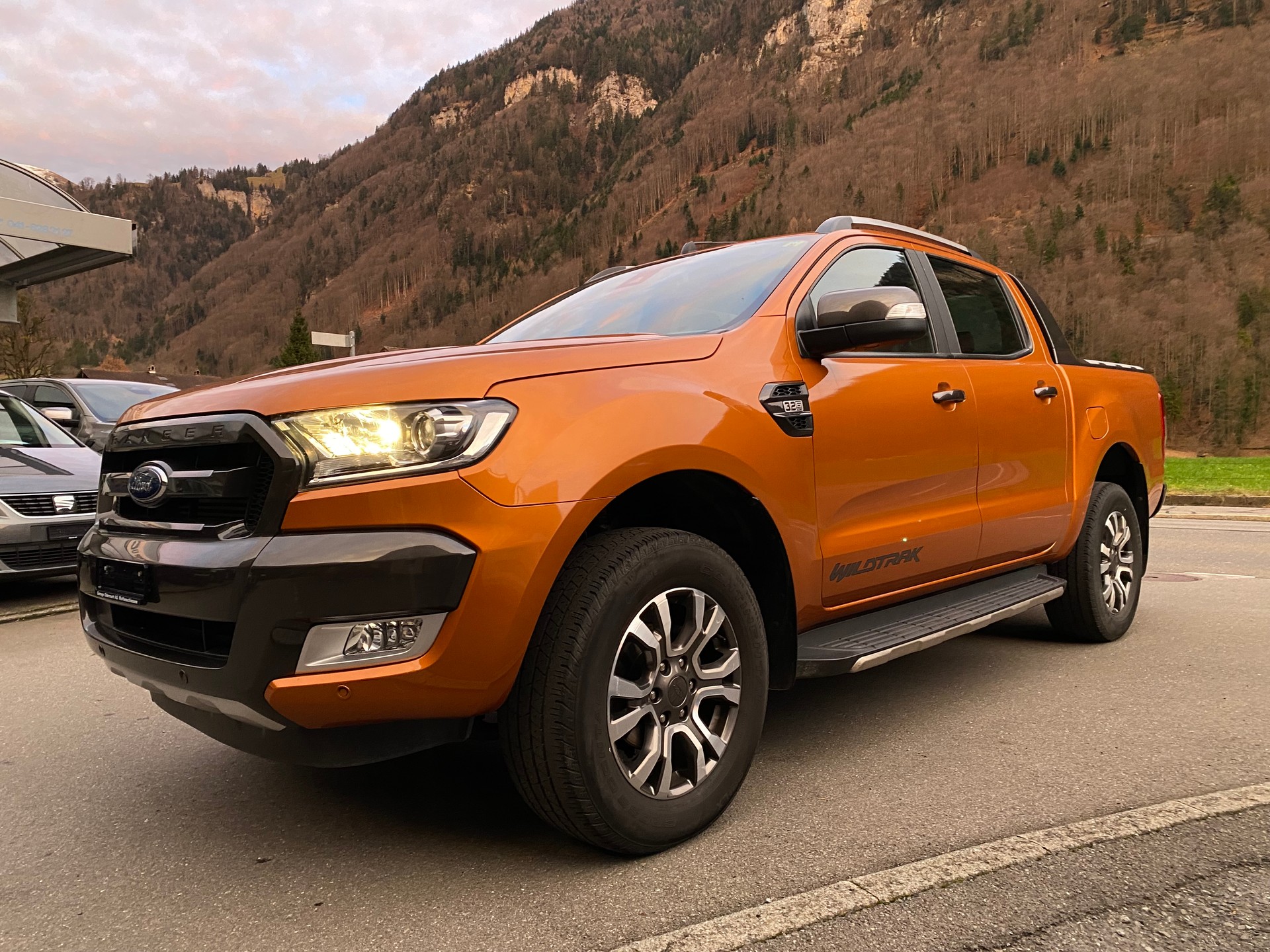 FORD Ranger Wildtrak 3.2 TDCi 4x4 A-image-1