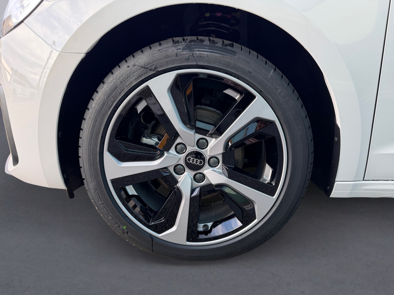 AUDI A1 Sportback 30 TFSI Attraction S-tronic-image-11