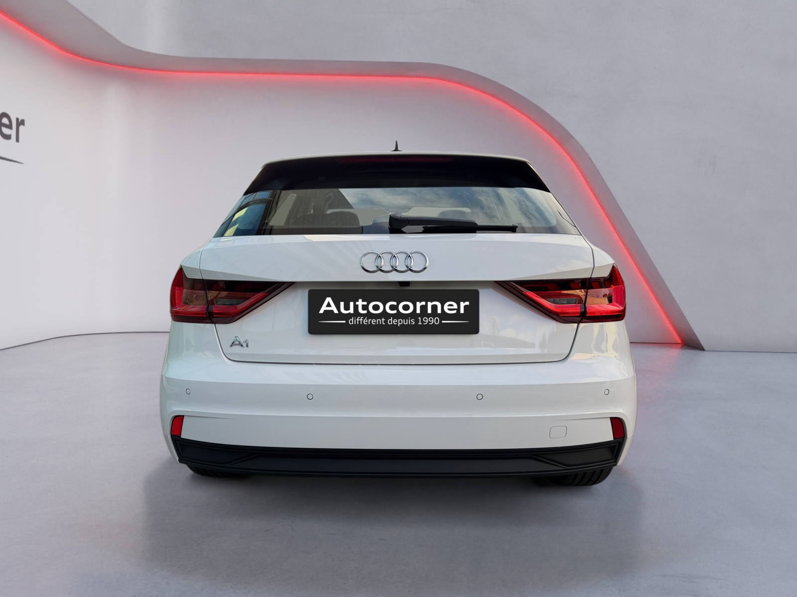 AUDI A1 Sportback 30 TFSI Attraction S-tronic-image-3