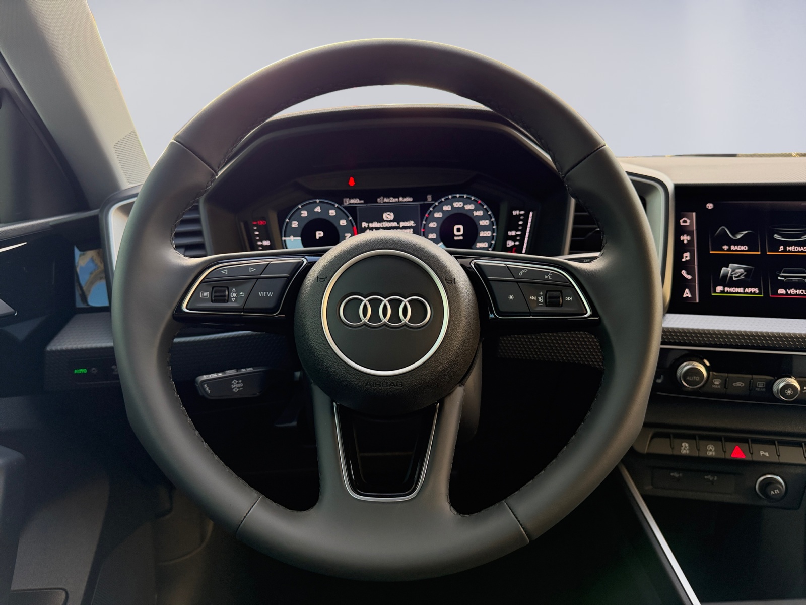 AUDI A1 Sportback 30 TFSI Attraction S-tronic-image-9