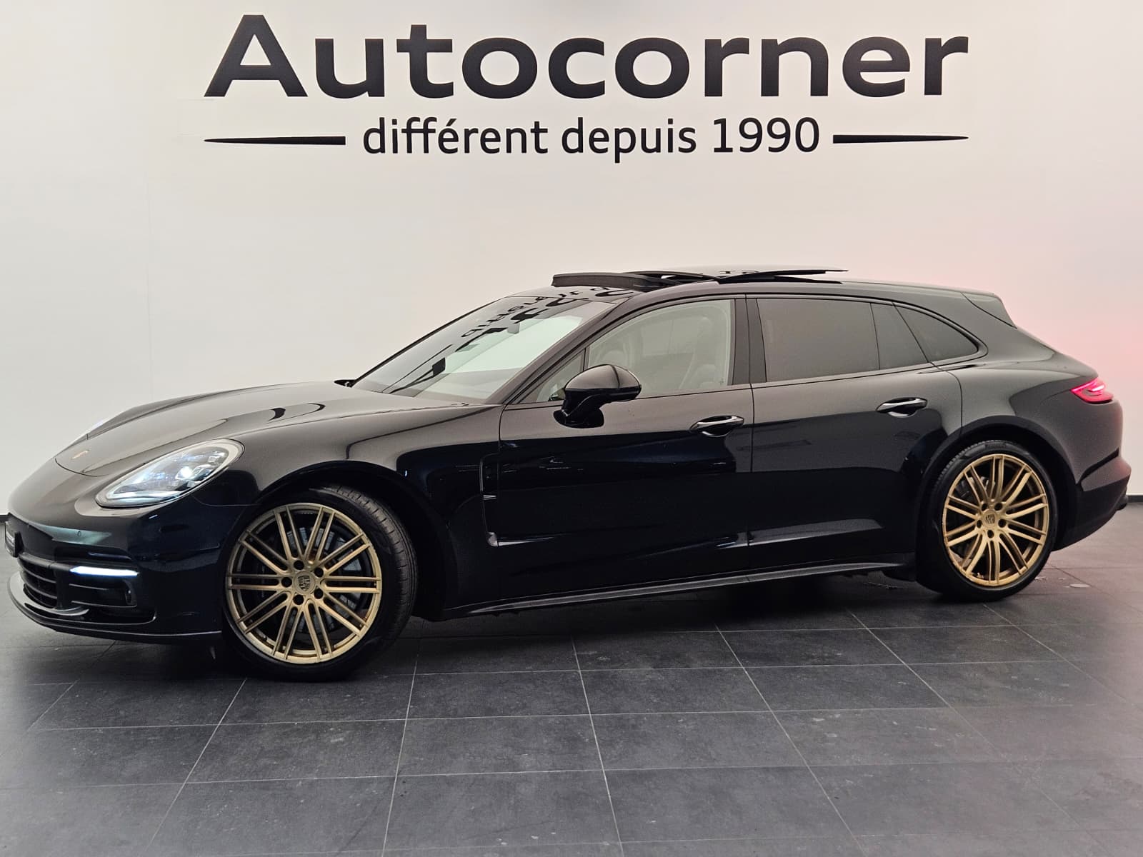 PORSCHE Panamera 4 Sport Turismo PDK-image-0