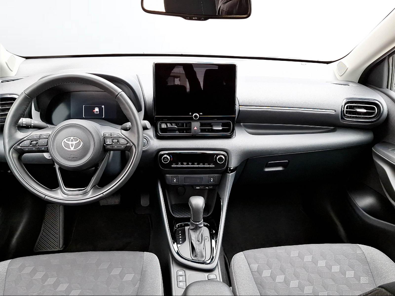 TOYOTA Yaris 1.5 VVT-i HSD Trend-image-6