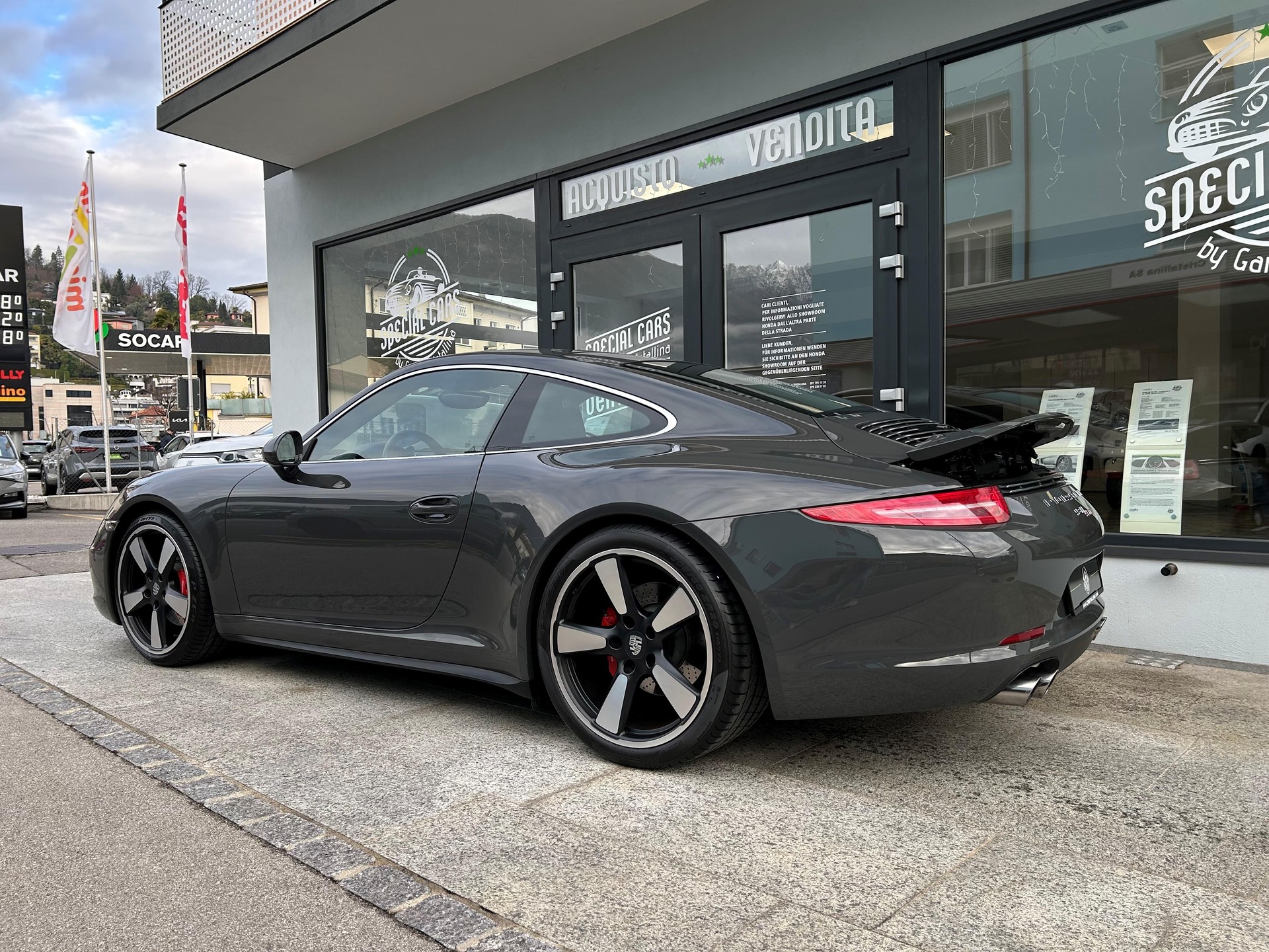 PORSCHE 911 Coupé 3.8 Carrera S 50 Jahre 911 PDK-image-2