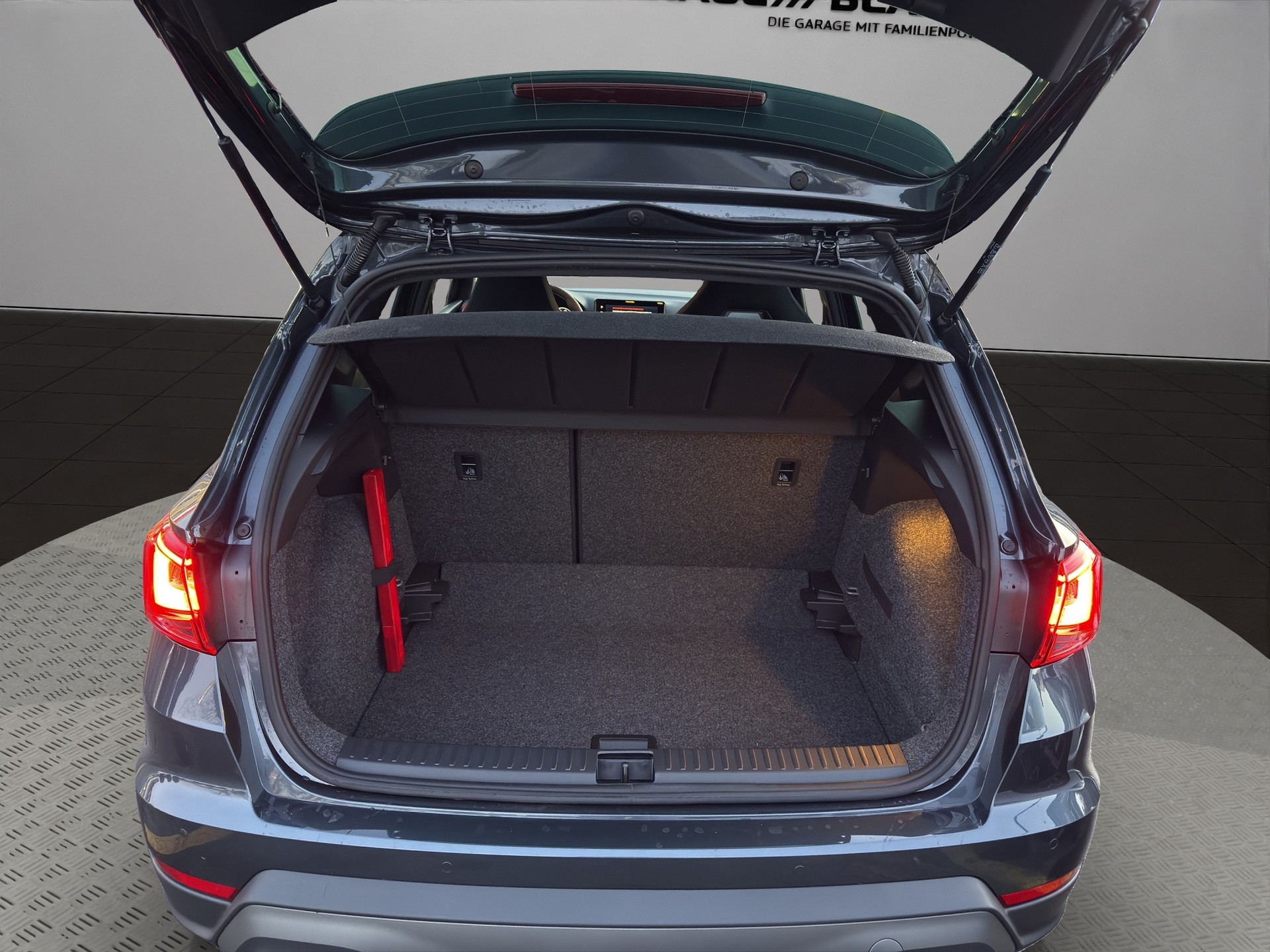 SEAT Arona 1.5 Eco TSI Move FR DSG-image-8