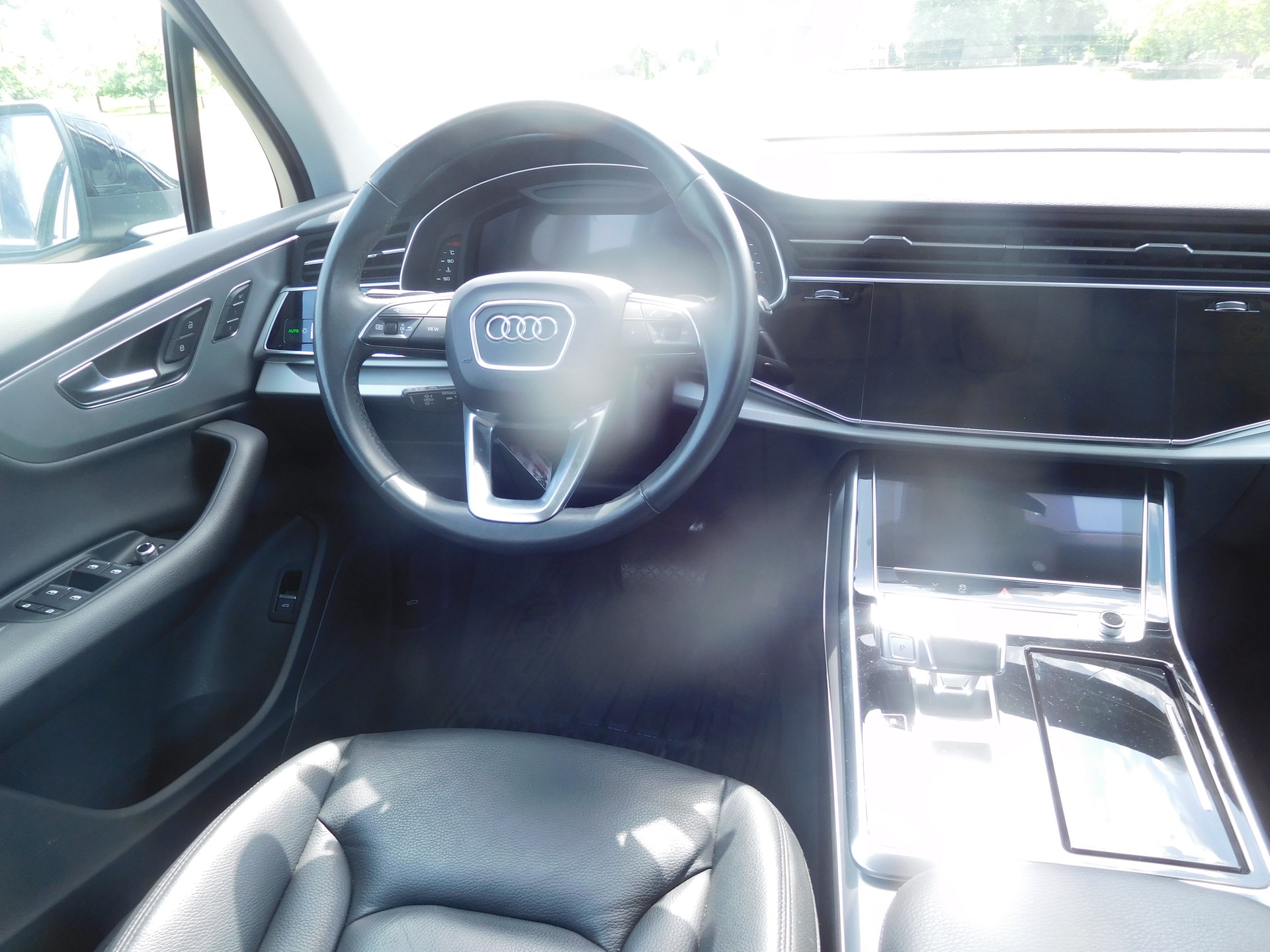 AUDI Q7 50 TDI quattro S Line tiptronic-image-15