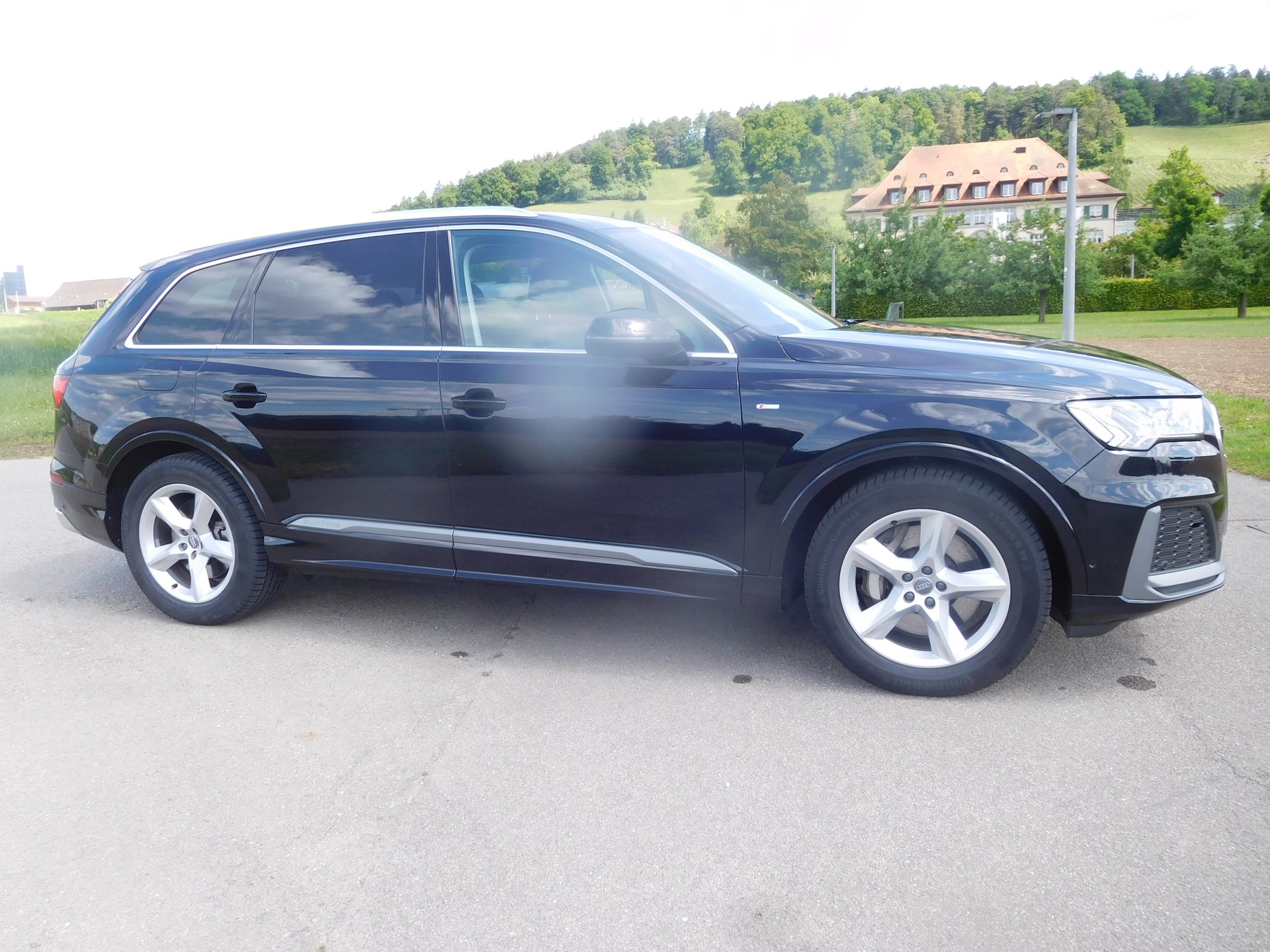 AUDI Q7 50 TDI quattro S Line tiptronic-image-11