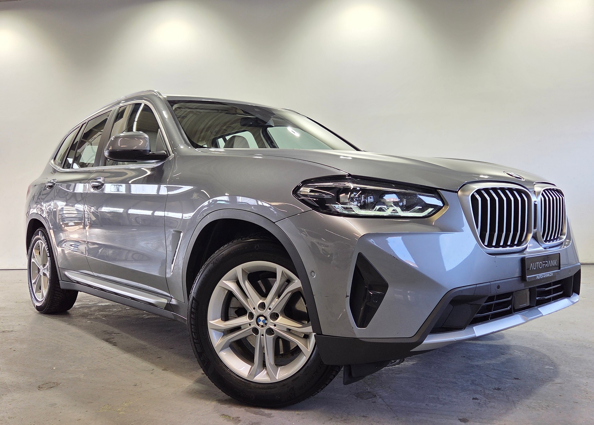 BMW X3 20i xDrive-image-0