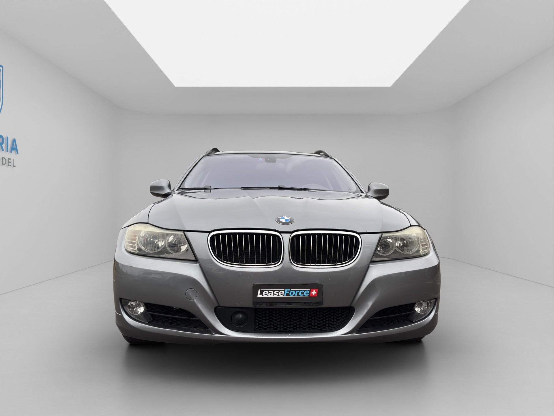 BMW 325i Touring Steptronic-image-7
