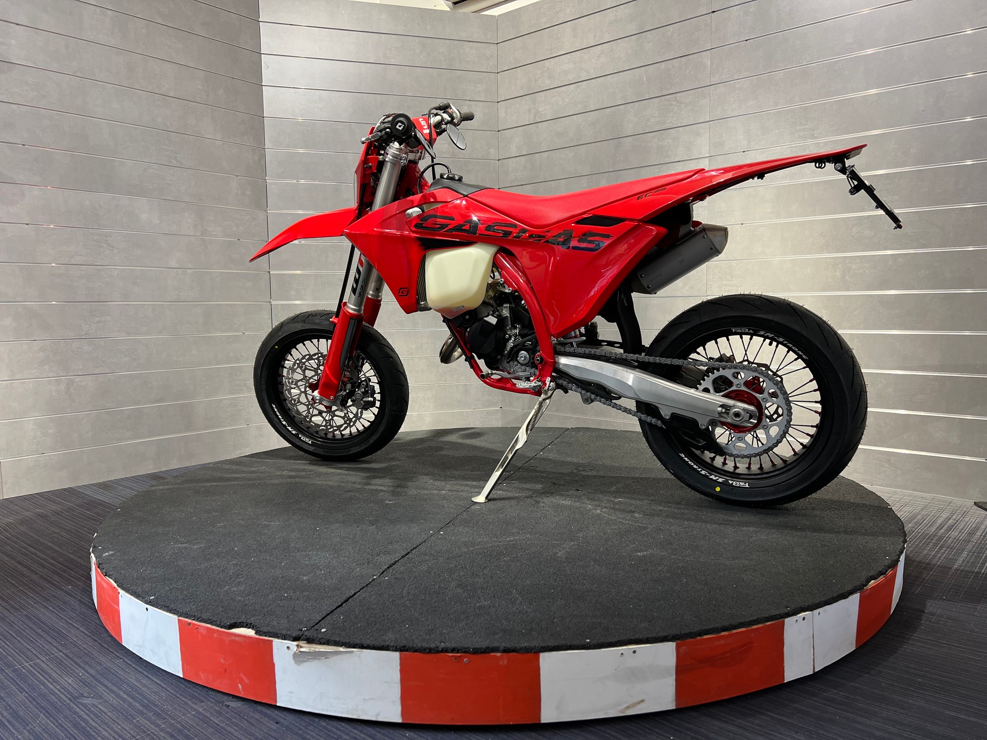 GASGAS 125 VM RACING-showroom-element-2