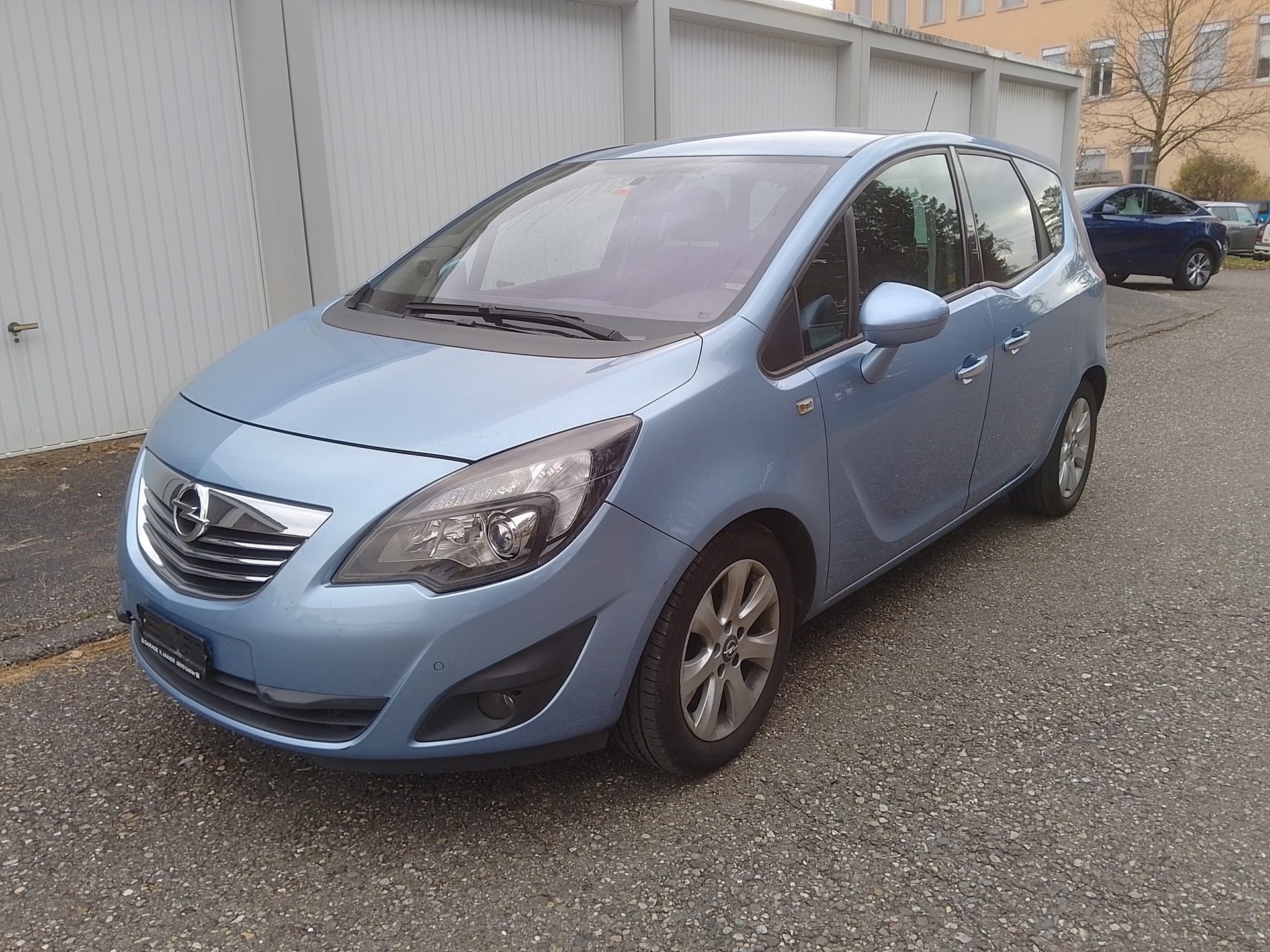 OPEL Meriva 1.4 Turbo Active Edition Automatic-image-1