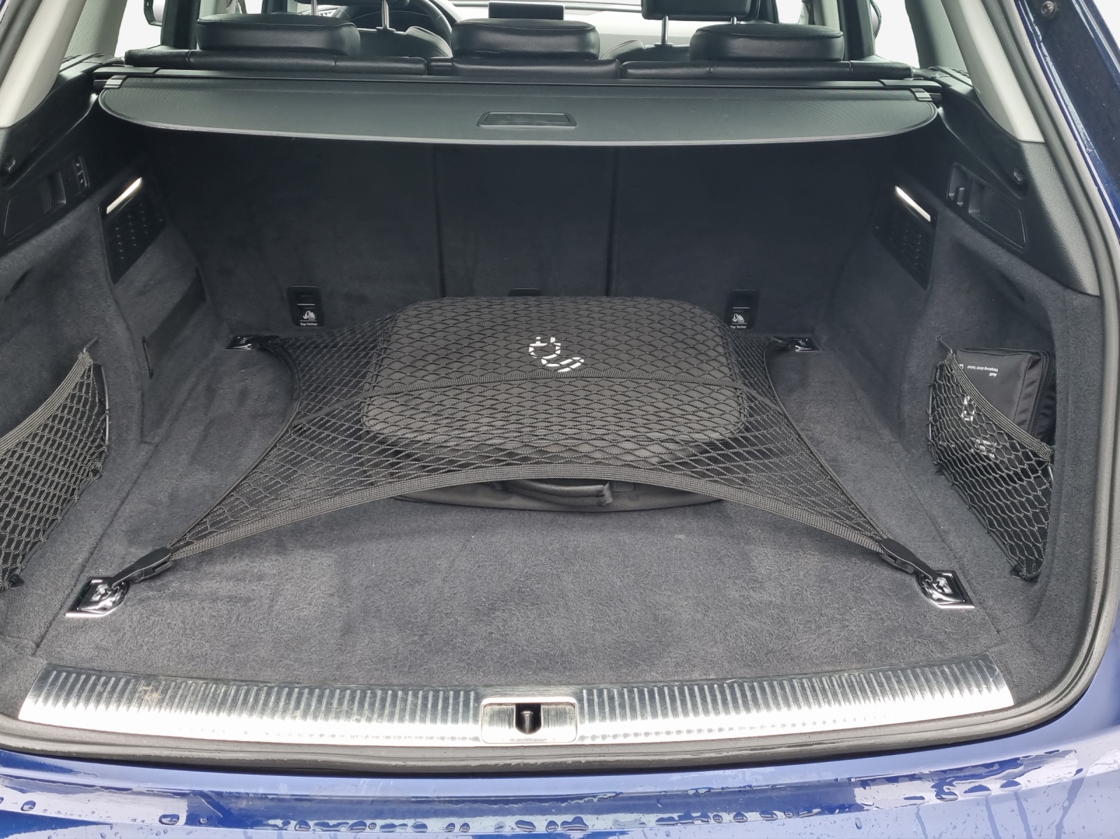 AUDI Q5 55 TFSI e sport quattro-image-12