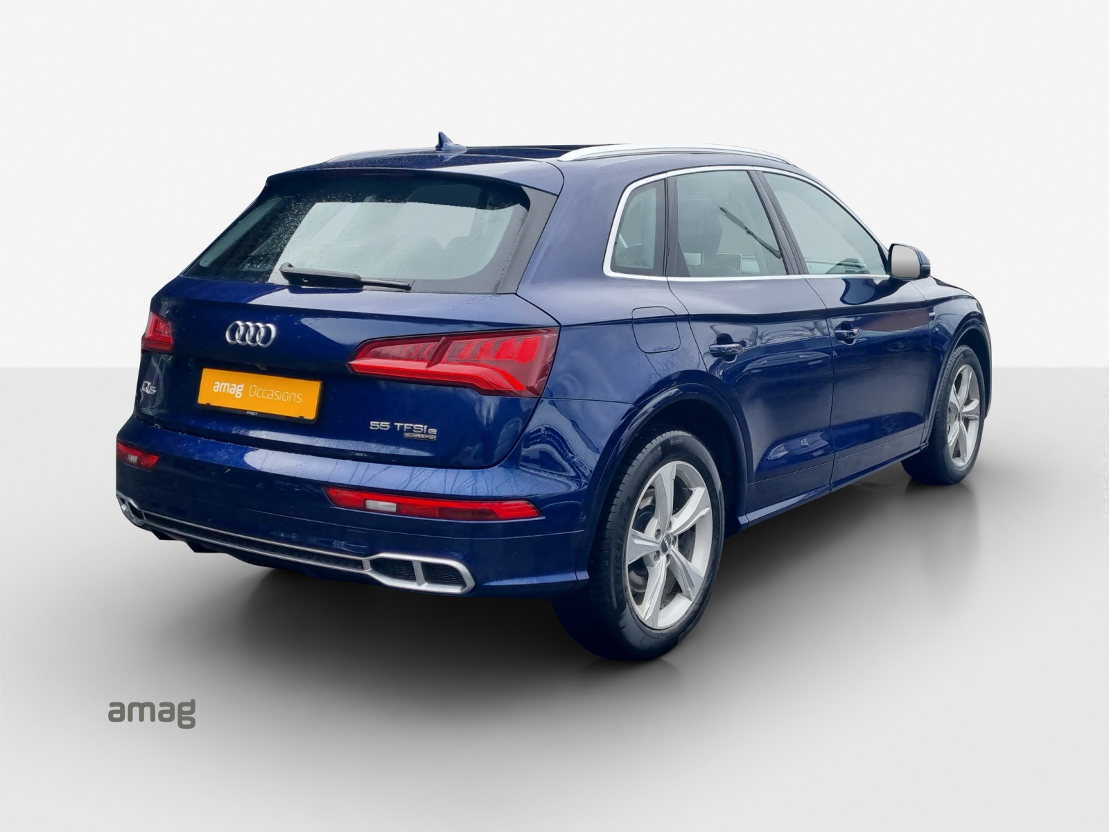AUDI Q5 55 TFSI e sport quattro-image-4