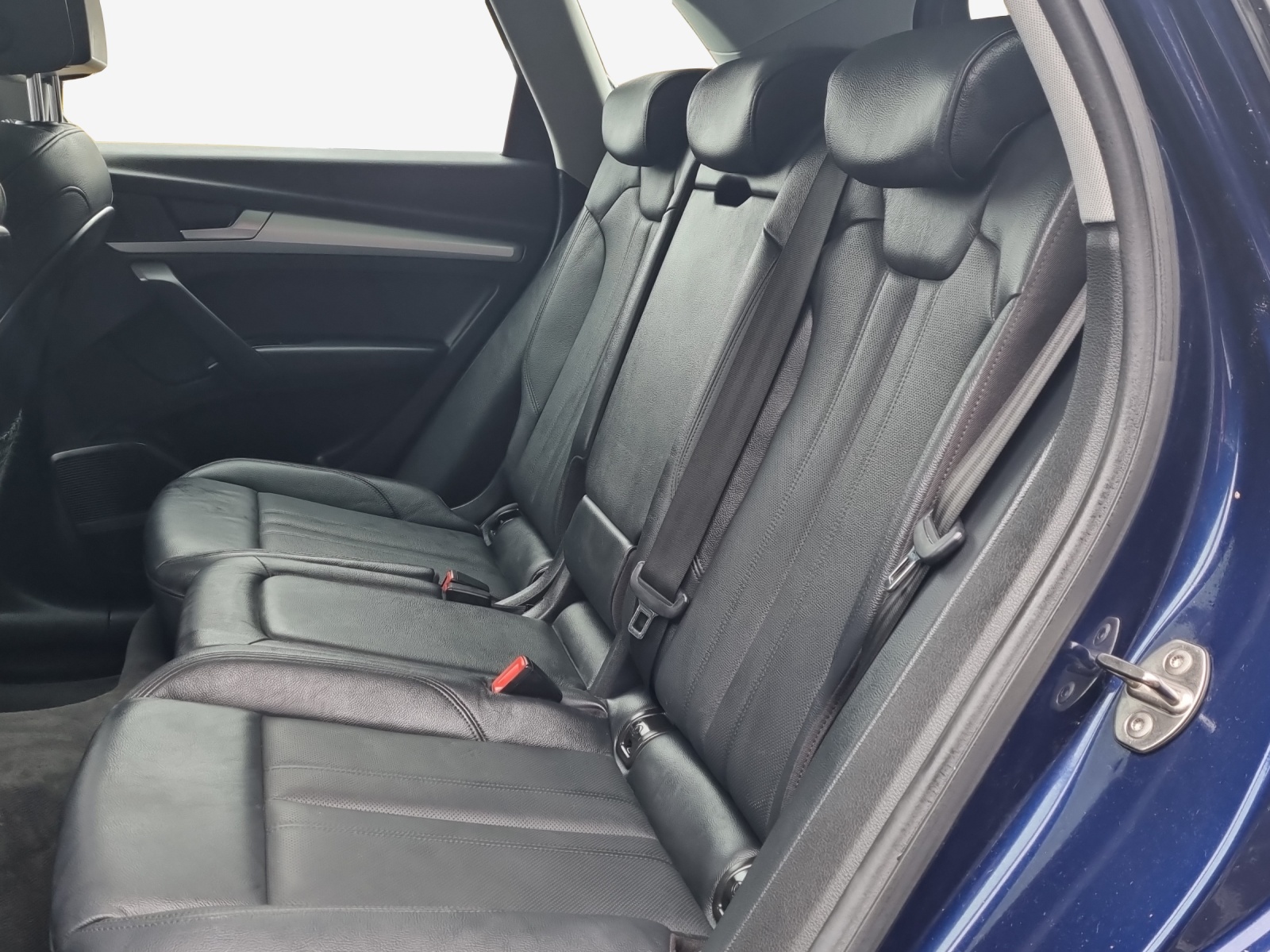 AUDI Q5 55 TFSI e sport quattro-image-11