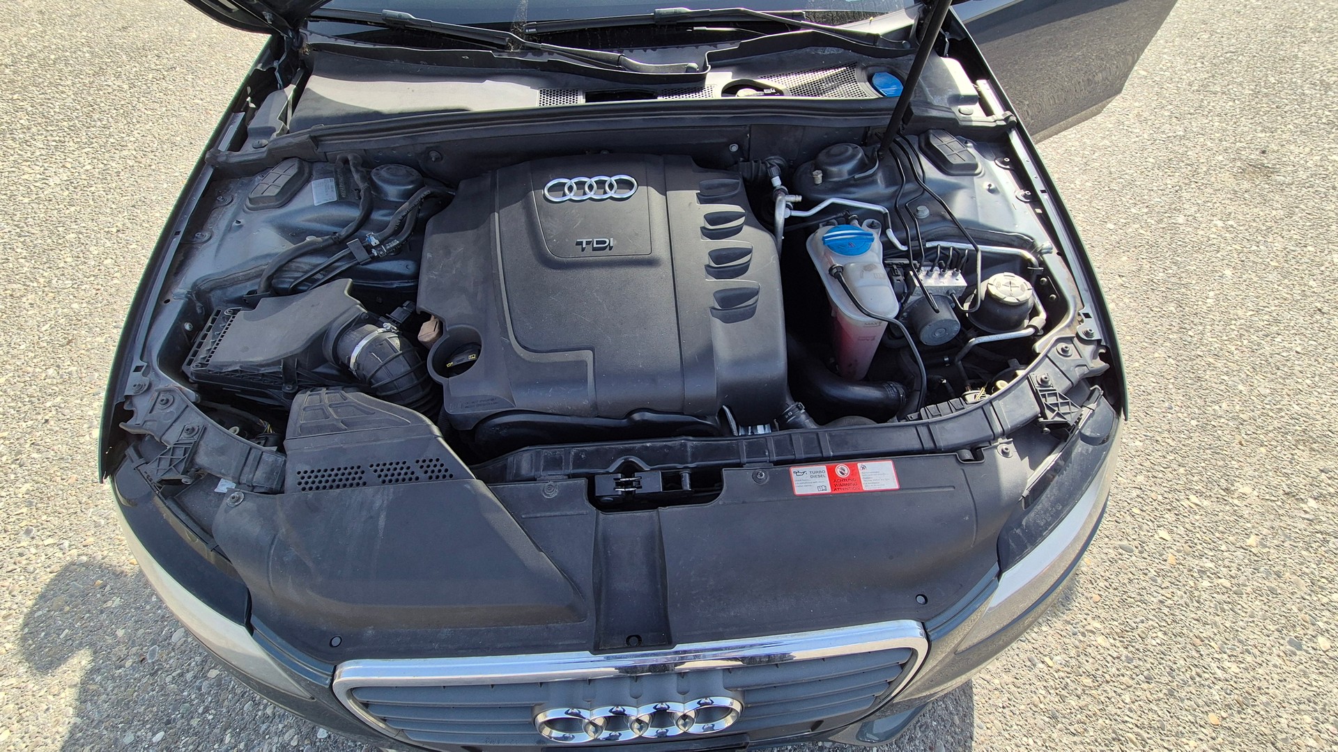 AUDI A4 Avant 2.0 TDI Start-image-11