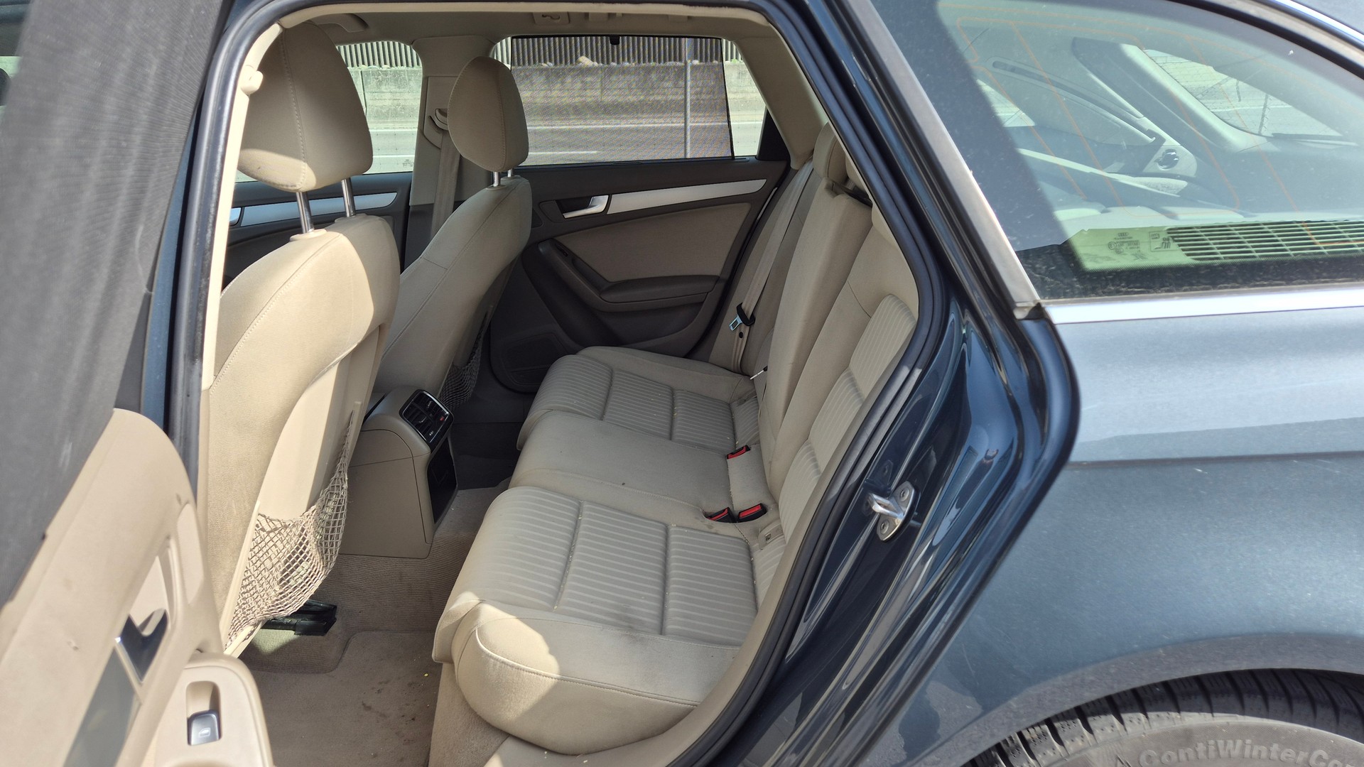 AUDI A4 Avant 2.0 TDI Start-image-8