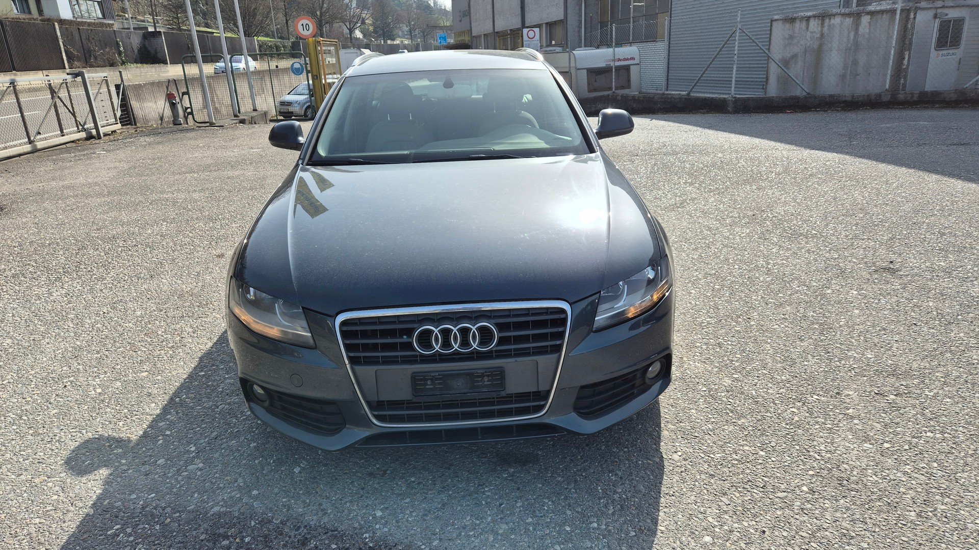 AUDI A4 Avant 2.0 TDI Start-image-0